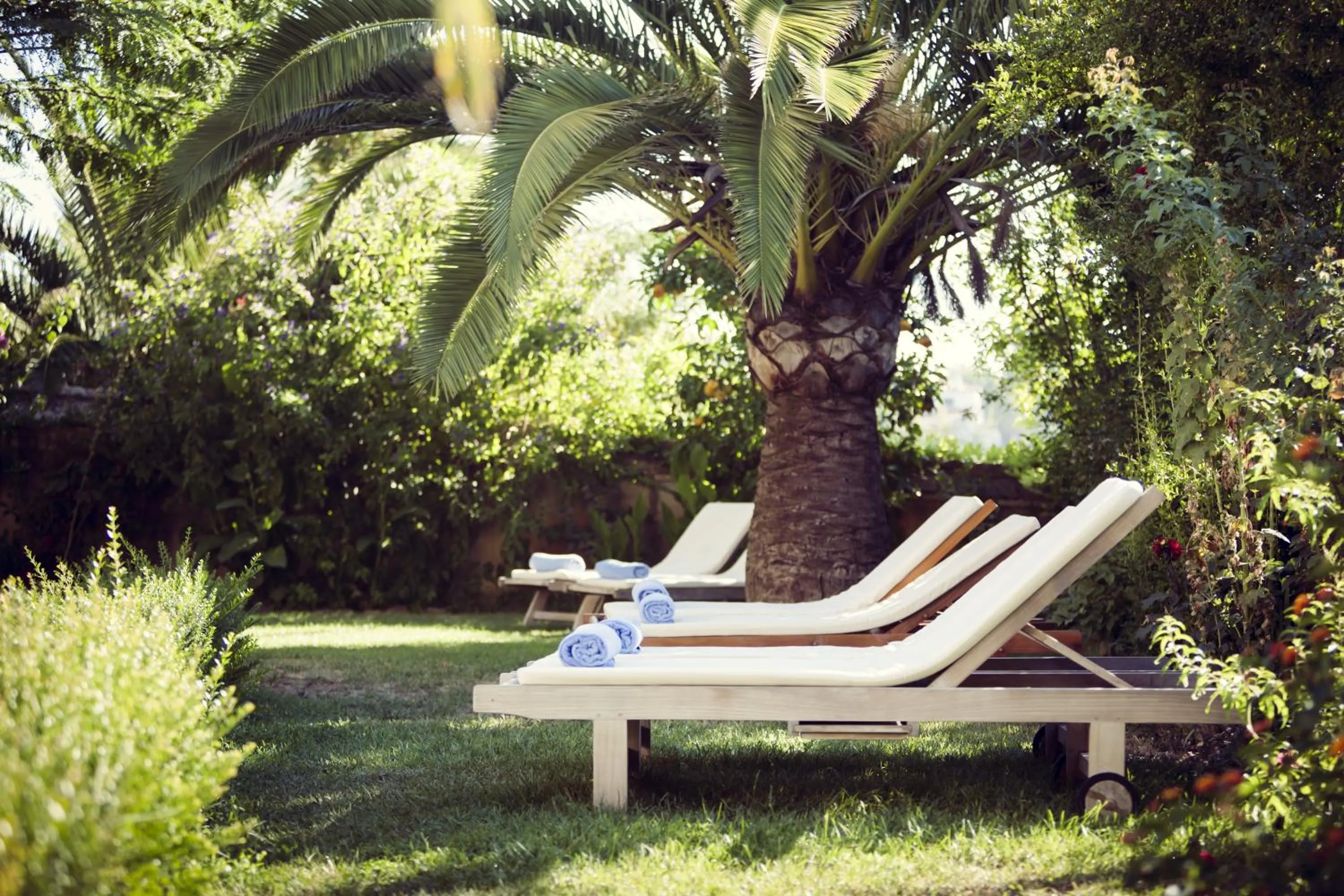 Swimming pool in Hotel La Fuente de la Higuera
