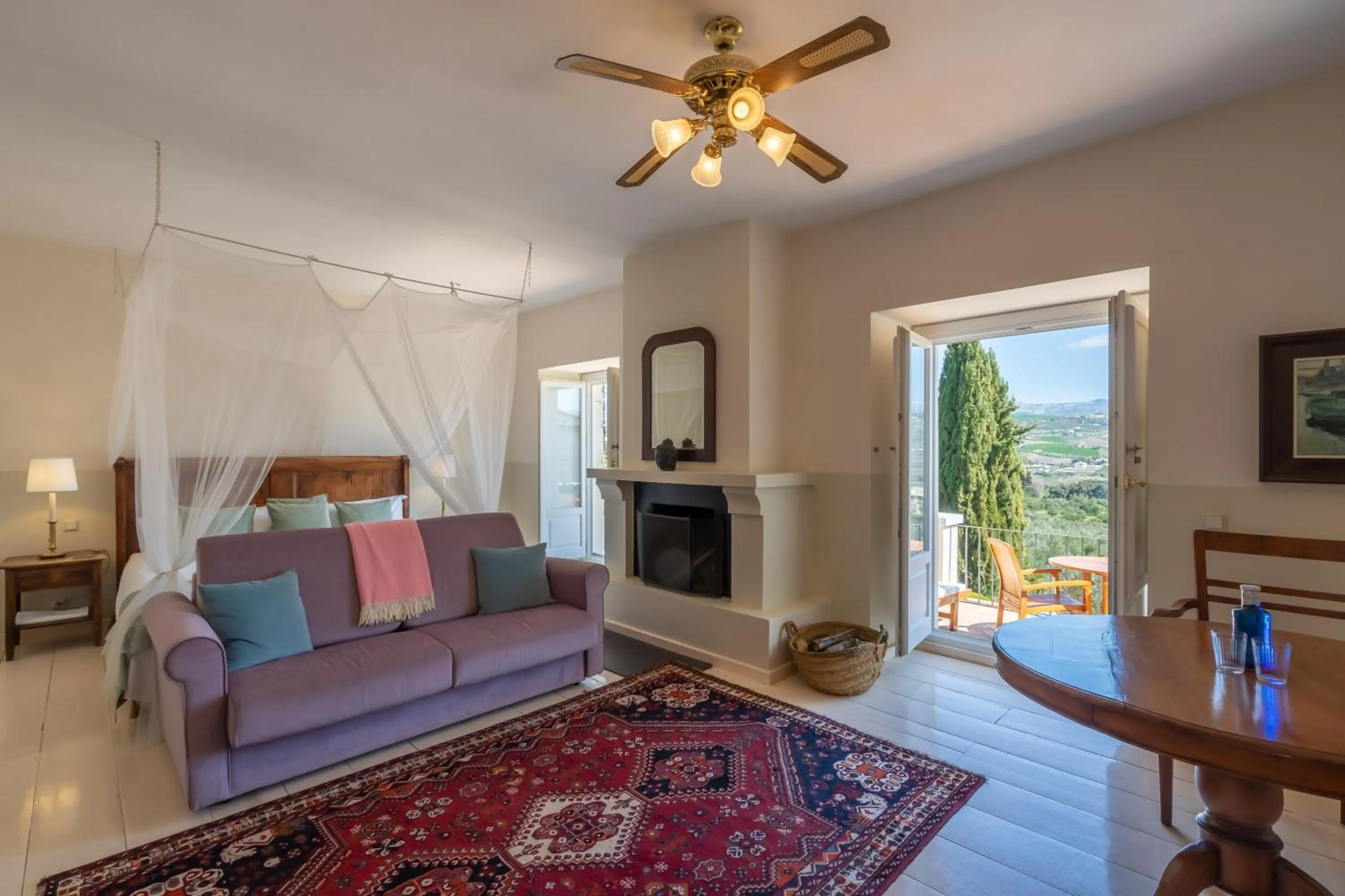 Seating area in Hotel La Fuente de la Higuera