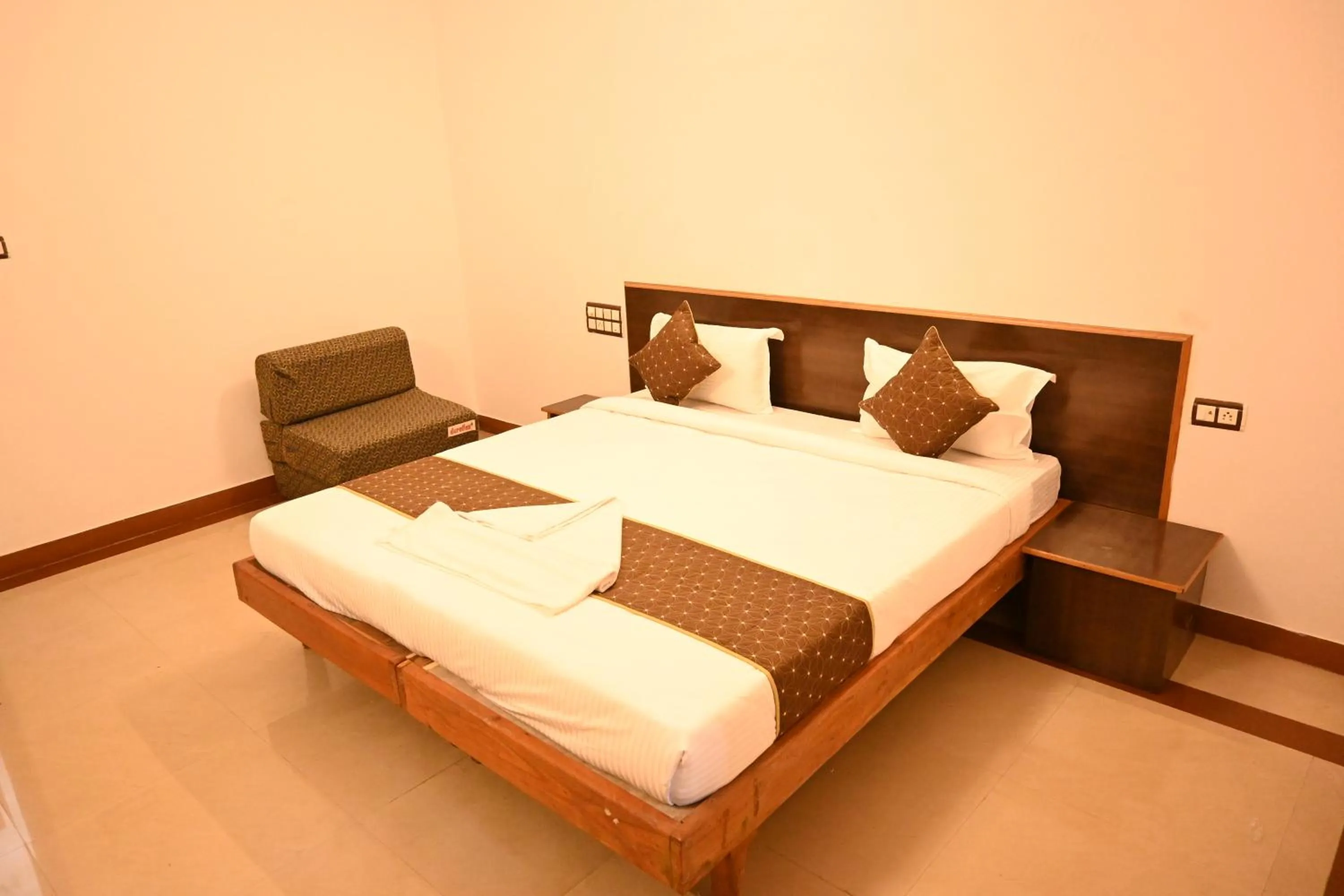 Bedroom, Bed in Advaitha Serenity Resorts