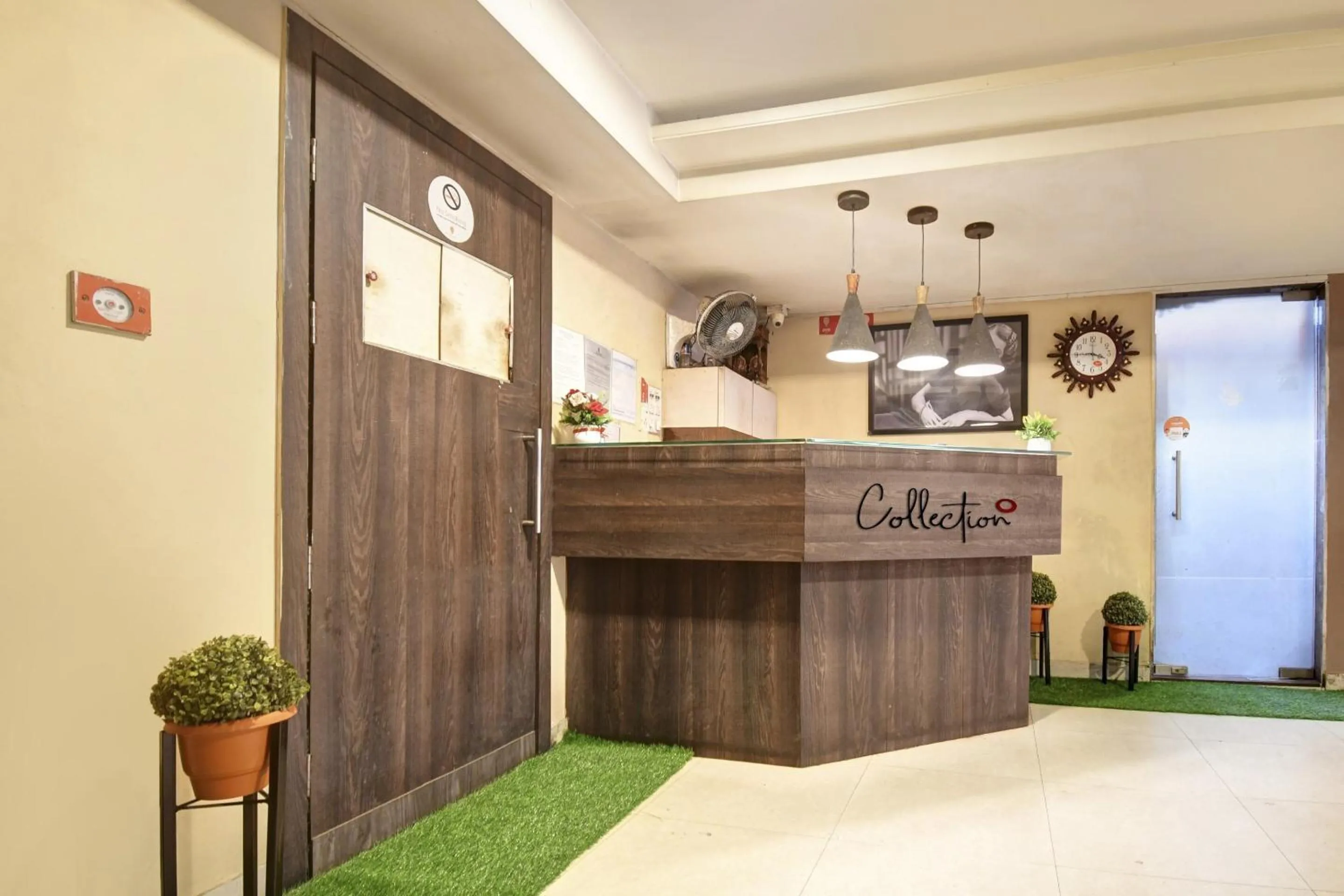 Lobby or reception in Super Collection O Avenue Regency Near Kalighat Kali Temple