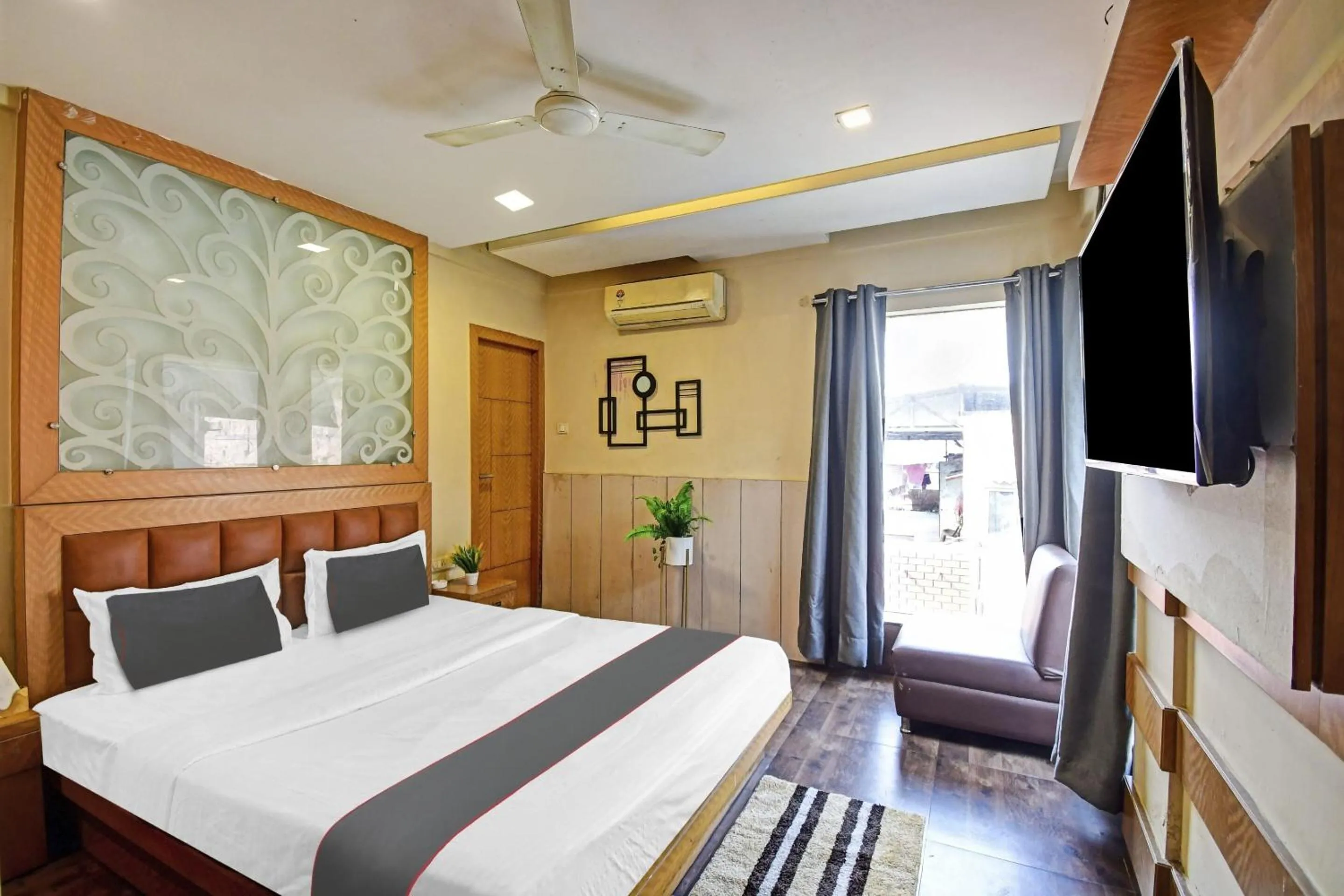 Bedroom, Bed in Super Collection O Avenue Regency Near Kalighat Kali Temple
