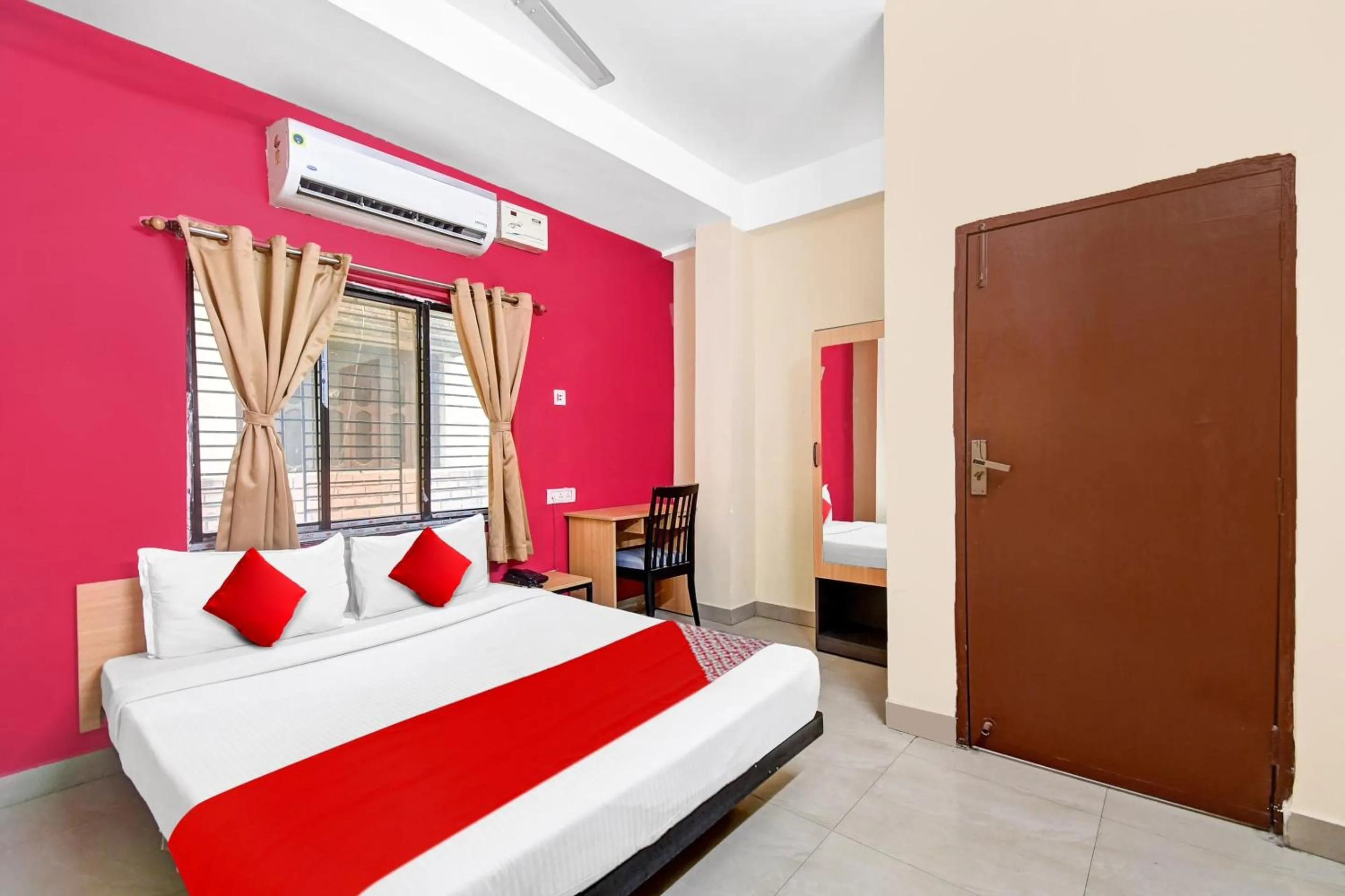 Bedroom, Bed in Hotel O Grand Lazeez Dumurjala outdoor Stadium