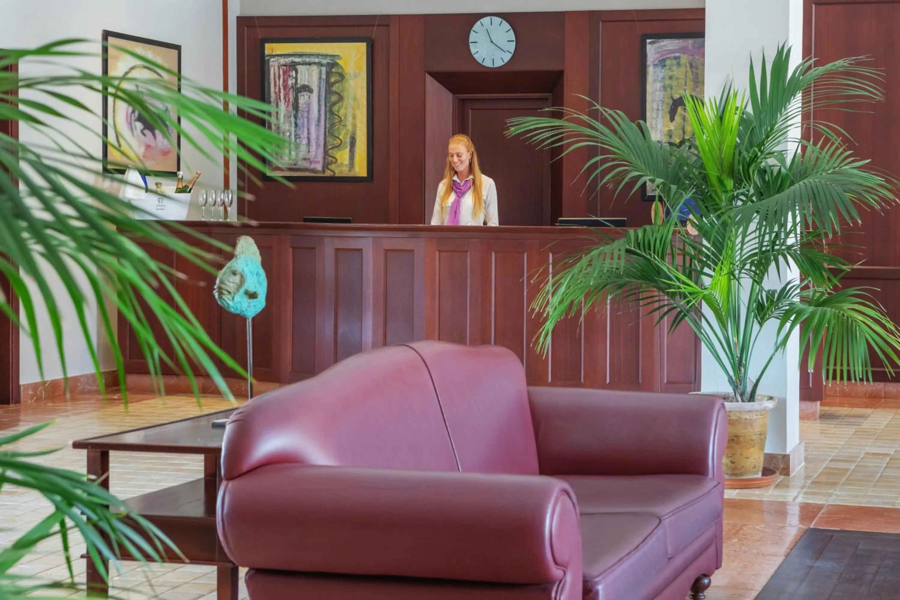 Lobby or reception in La Quinta Menorca by PortBlue Boutique - Adults Only