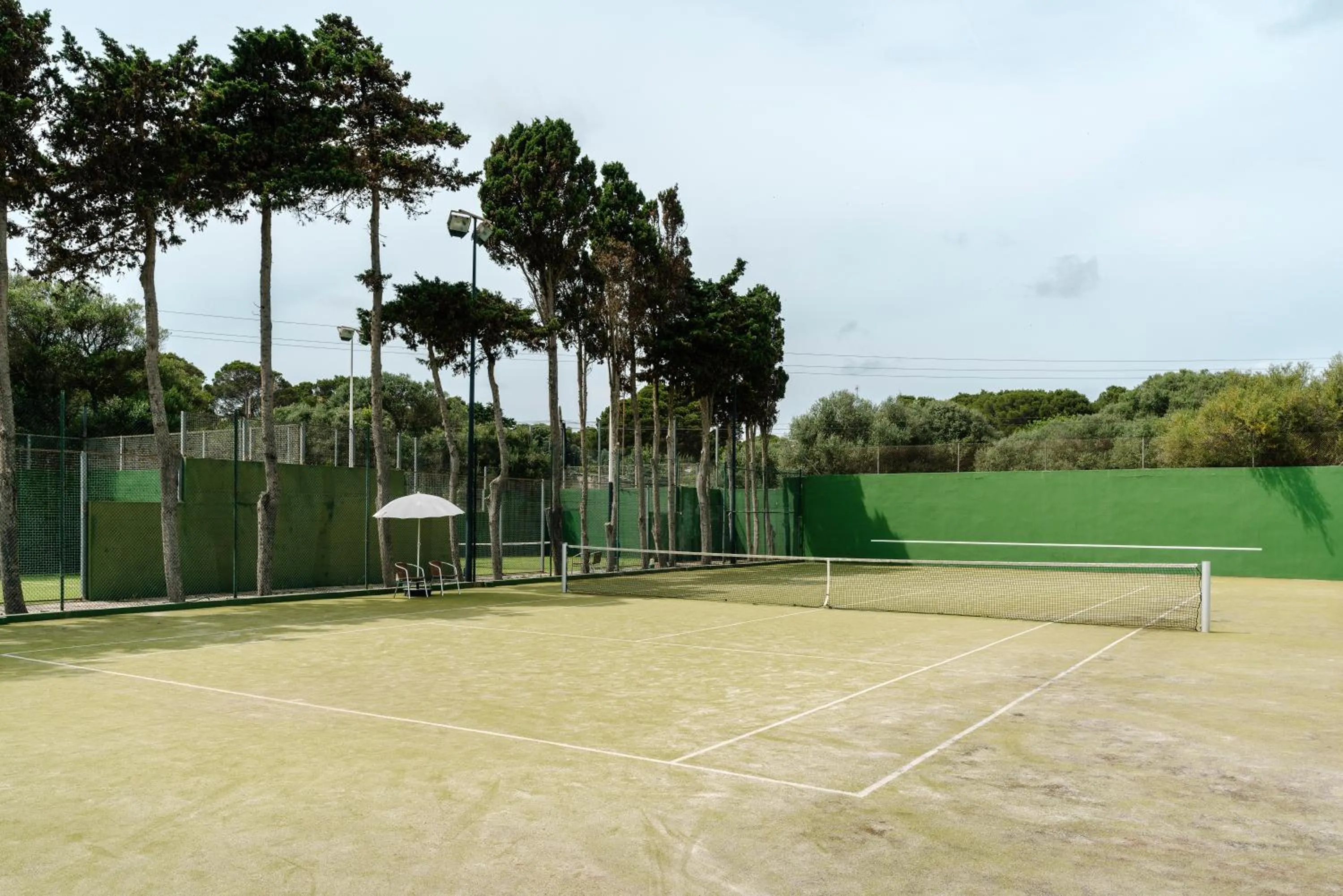 Tennis court in Alua Illa de Menorca