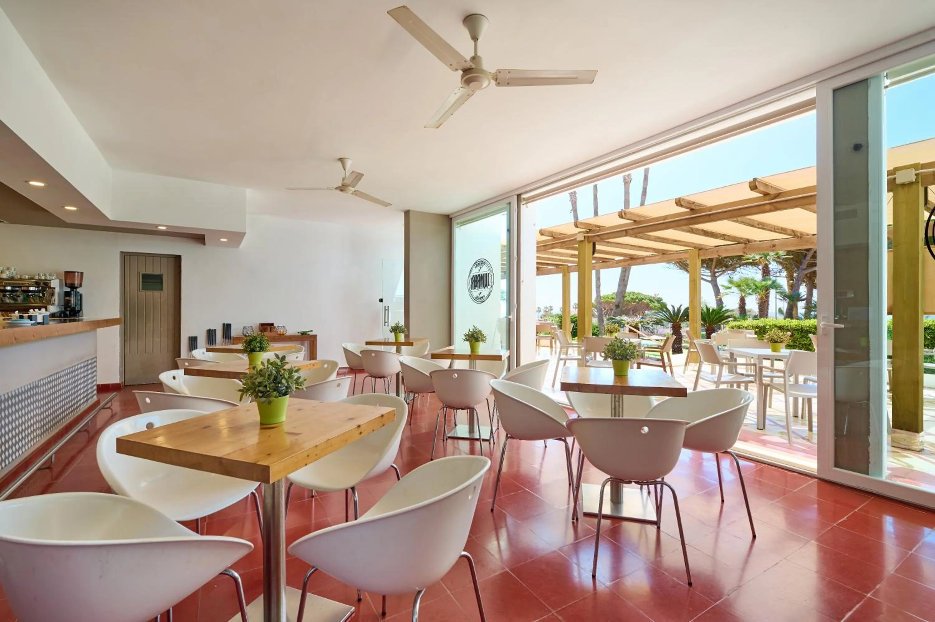 Lounge or bar in Alua Illa de Menorca