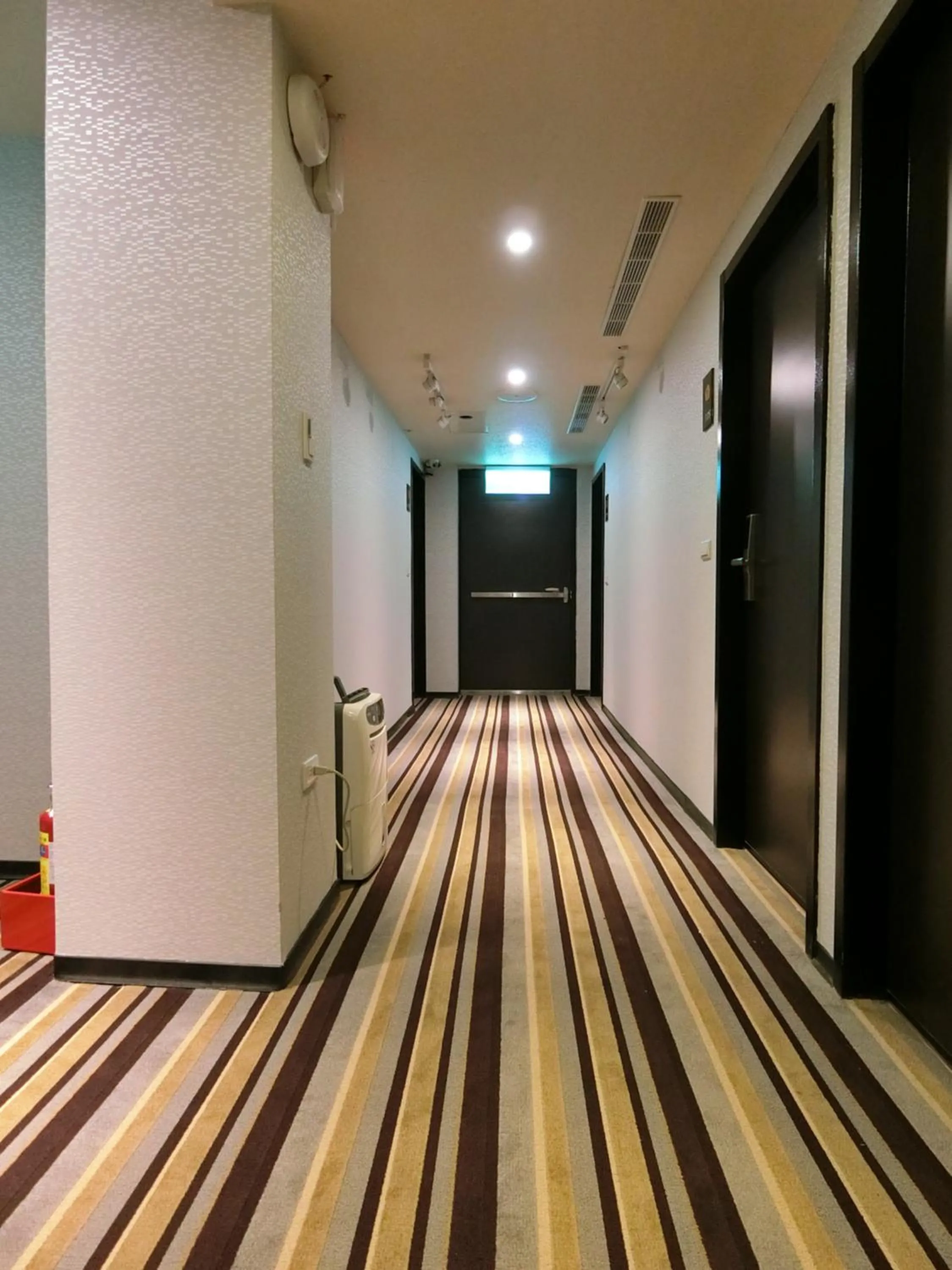 Property building in Taiwan Seven Days Boutique Hotel