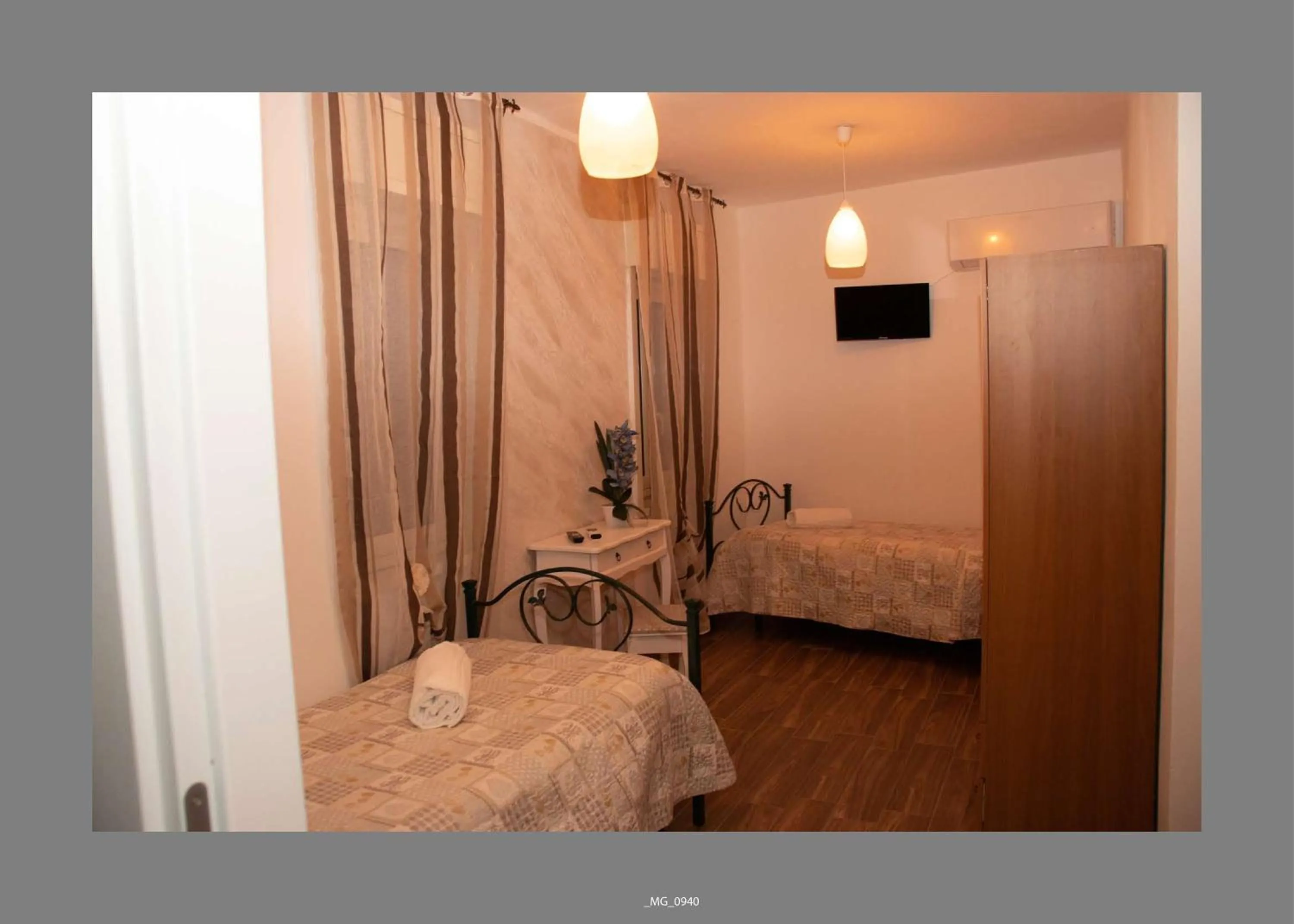 TV and multimedia, Bed in B&B Pastello