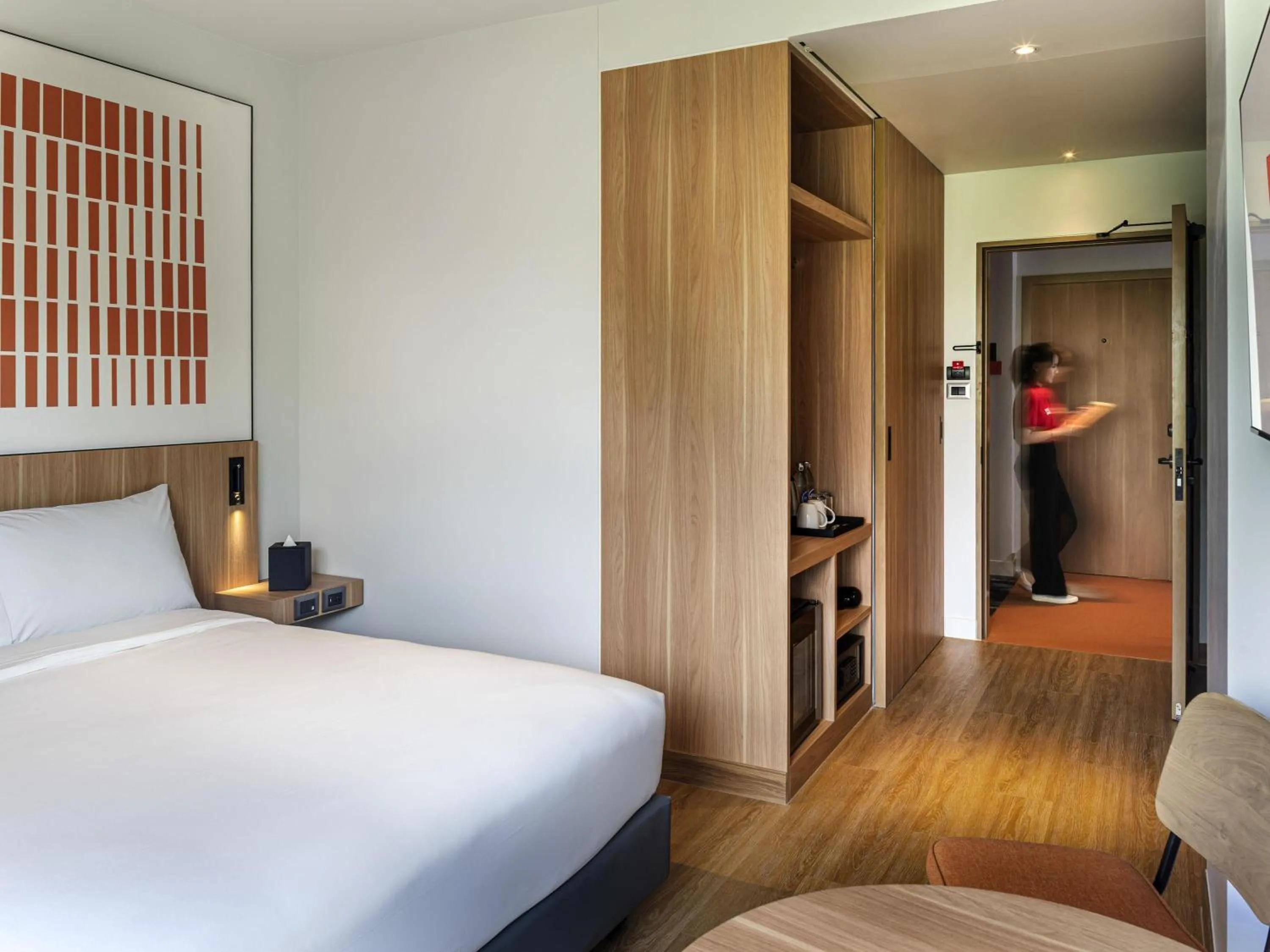 Bedroom, Bed in ibis Chiang Mai Nimman Journeyhub