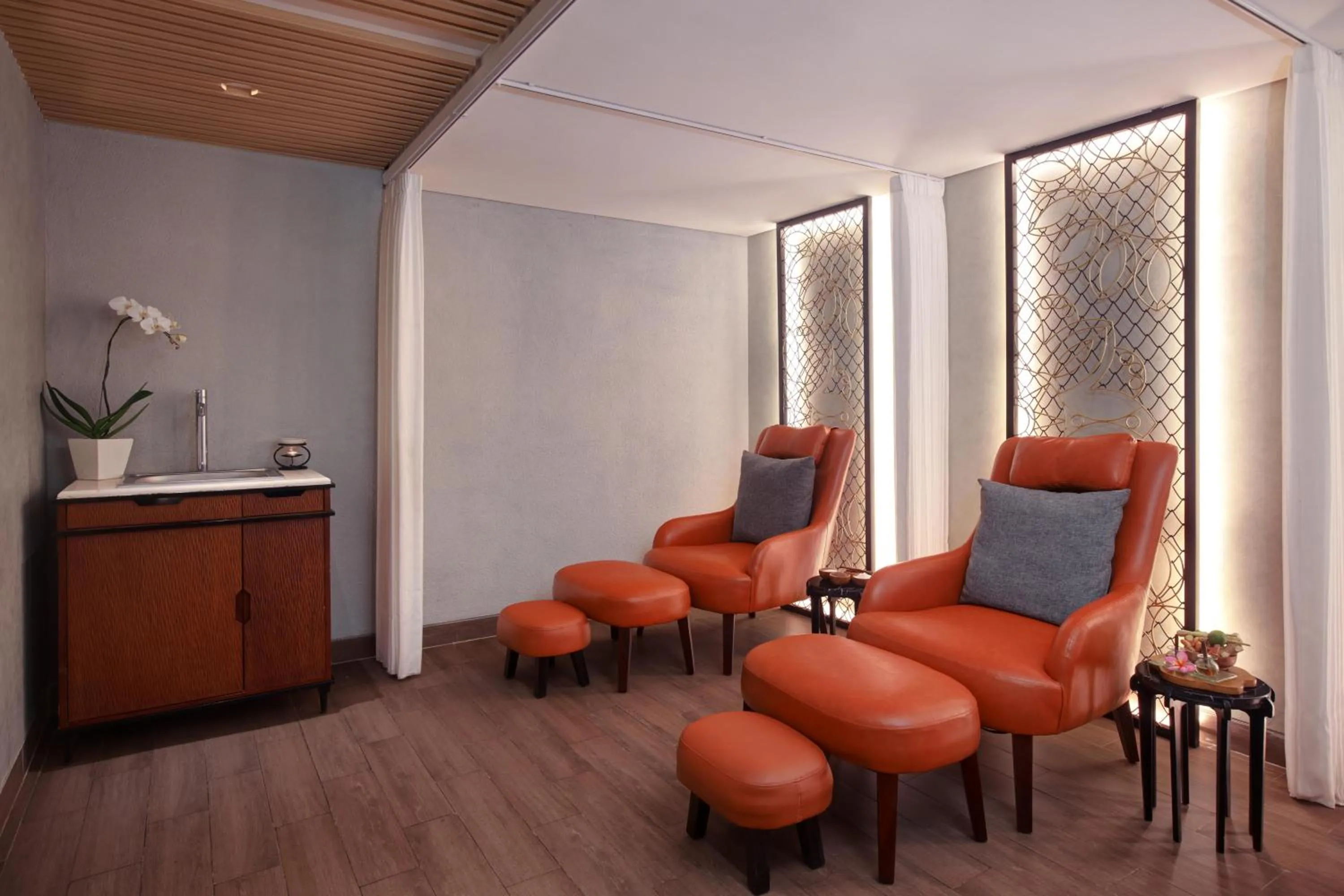 Massage in Grand Mercure Bali Seminyak