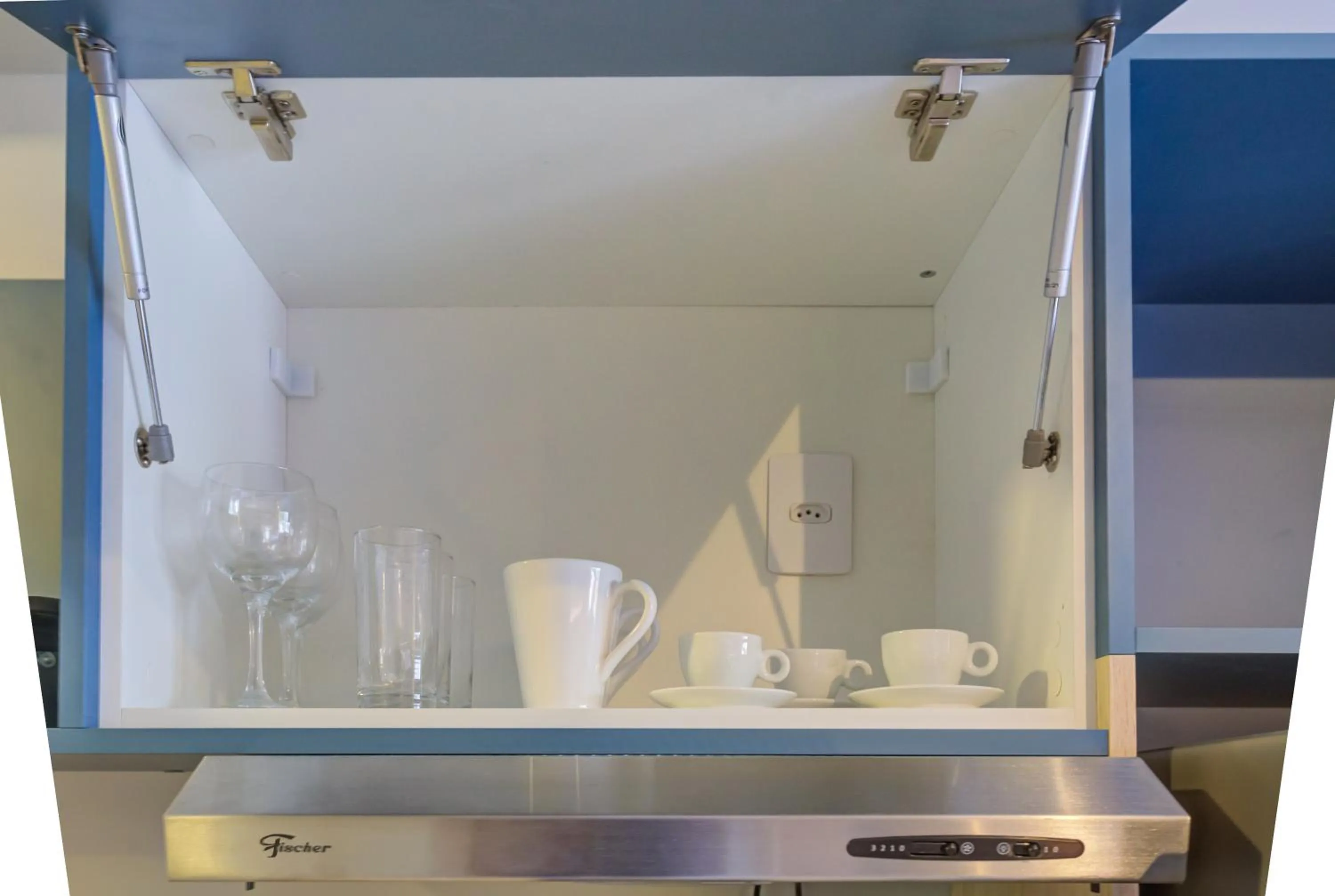 microwave in Roomo Brooklin Morumbi Residencial