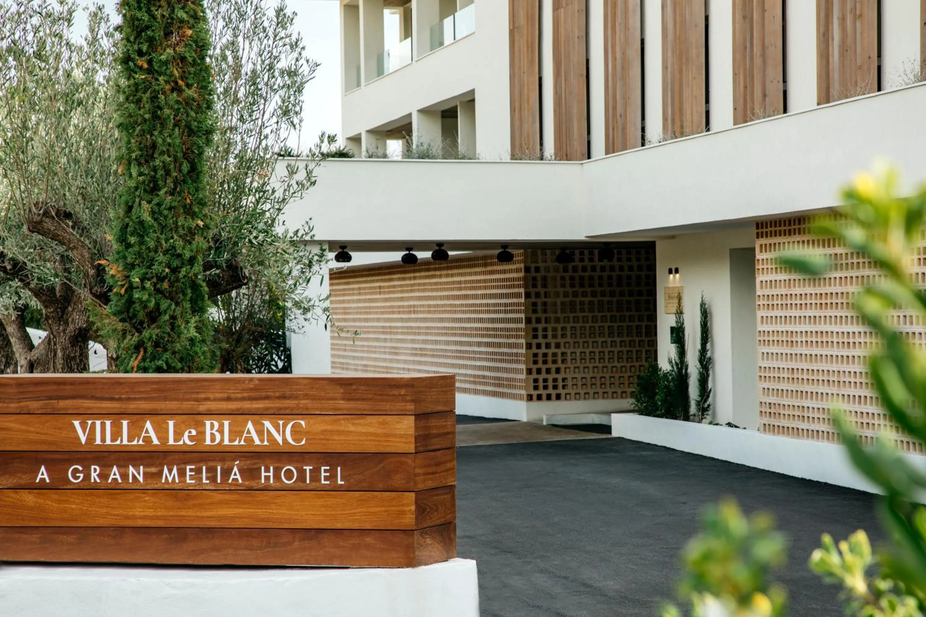 Lobby or reception in Villa Le Blanc, a Gran Meliá Hotel - The Leading Hotels of The World