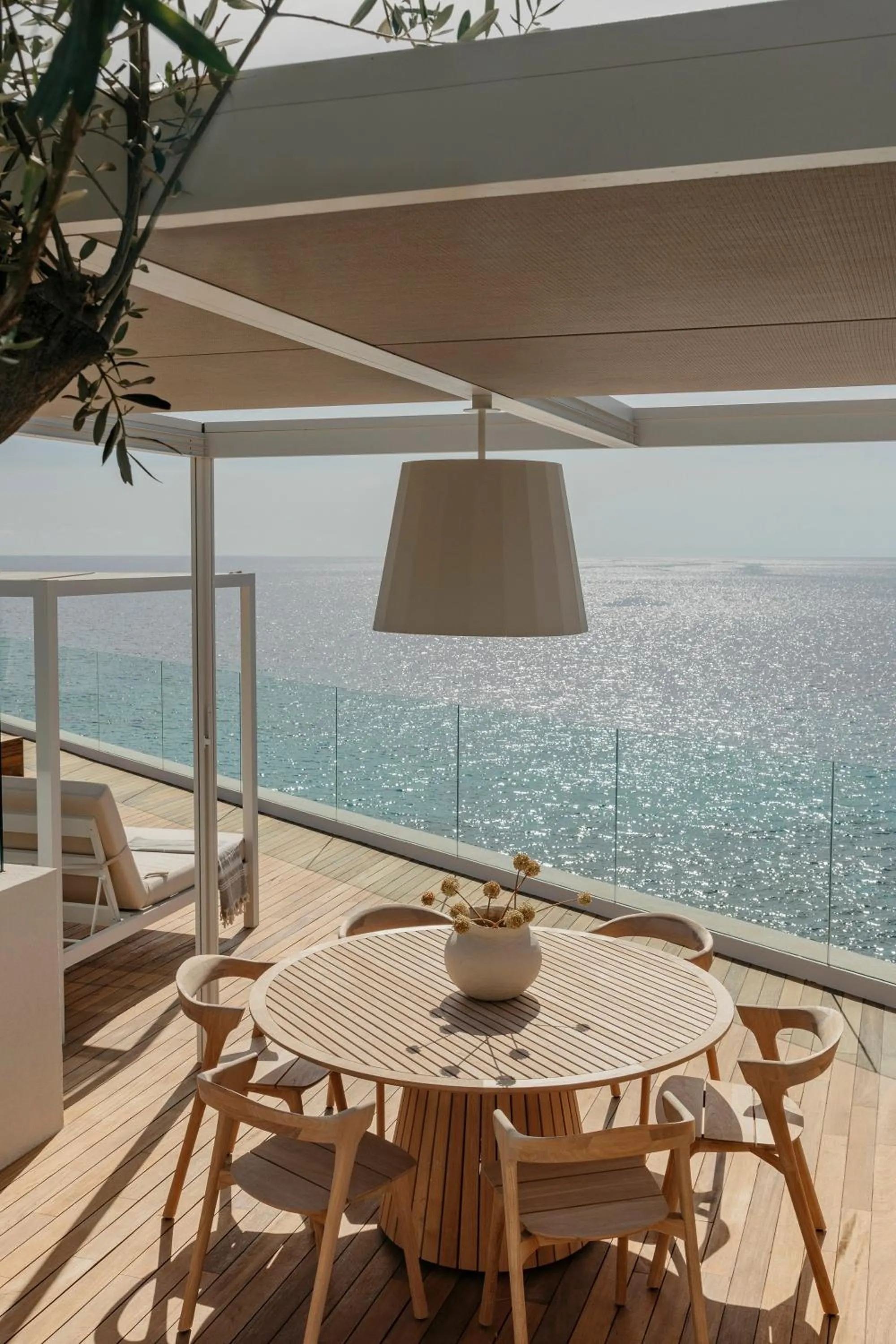 Day in Villa Le Blanc, a Gran Meliá Hotel - The Leading Hotels of The World