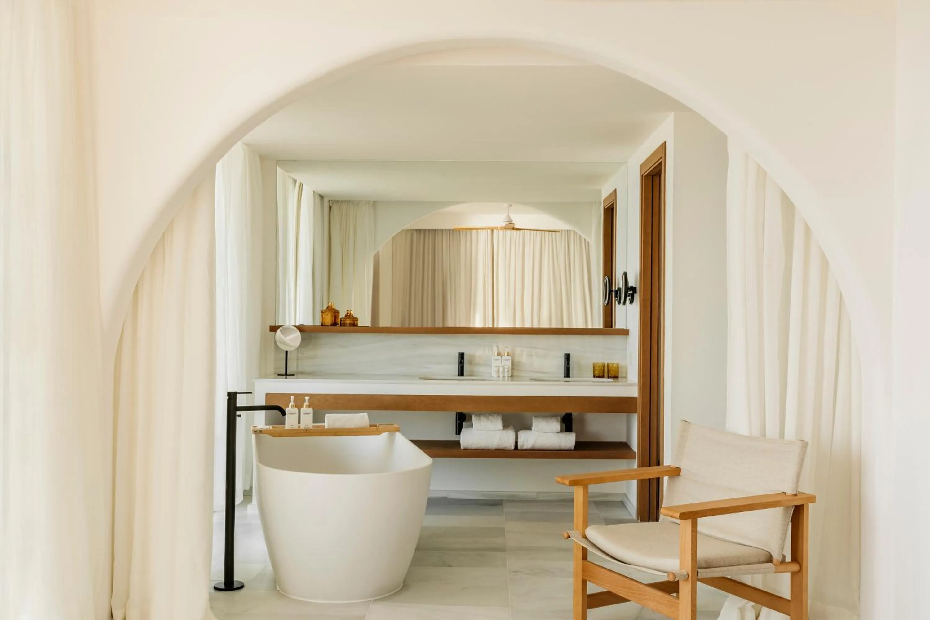 Bathroom in Villa Le Blanc, a Gran Meliá Hotel - The Leading Hotels of The World