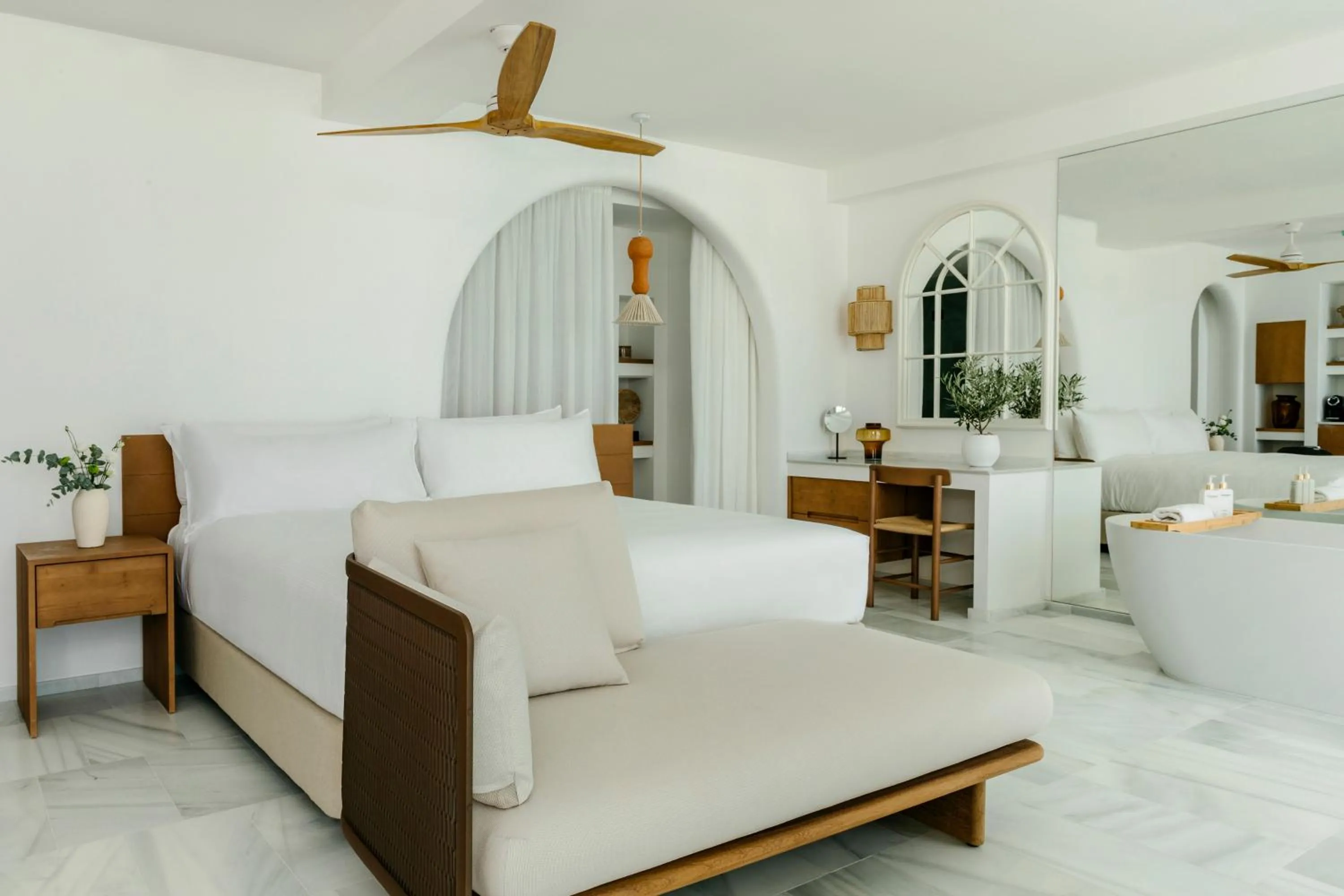 Bed in Villa Le Blanc, a Gran Meliá Hotel - The Leading Hotels of The World