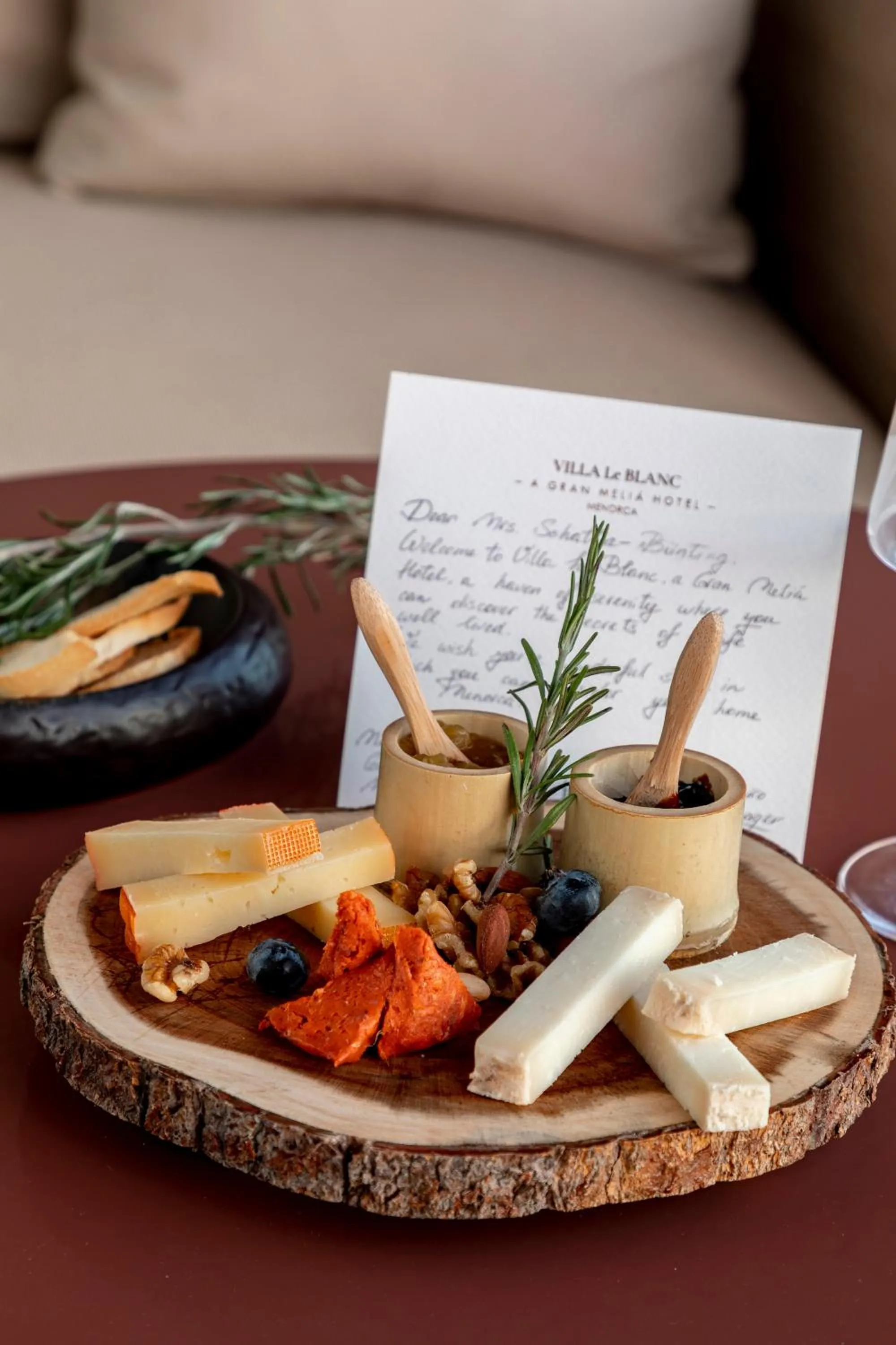 Food and drinks in Villa Le Blanc, a Gran Meliá Hotel - The Leading Hotels of The World