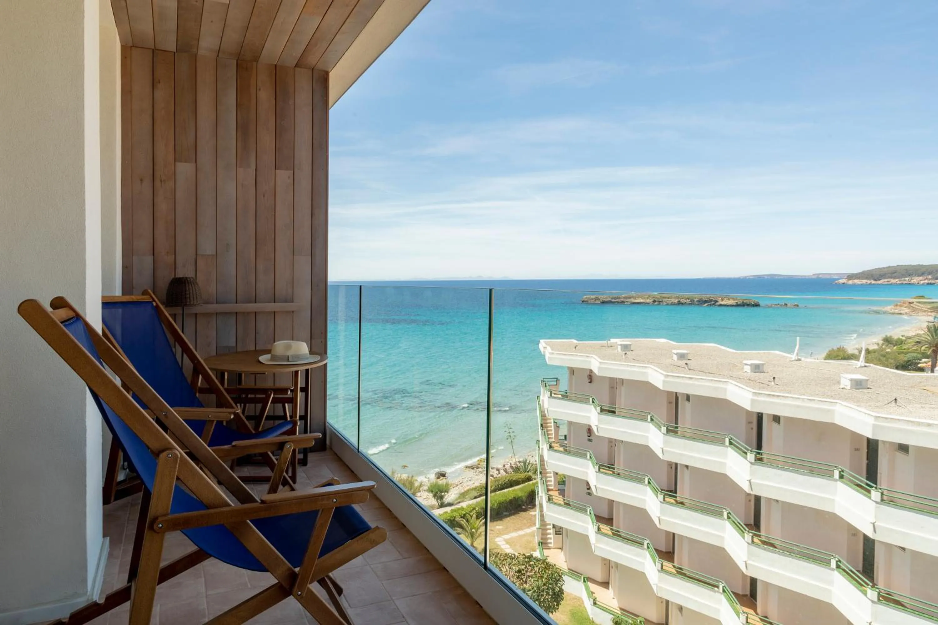 Day in Villa Le Blanc, a Gran Meliá Hotel - The Leading Hotels of The World