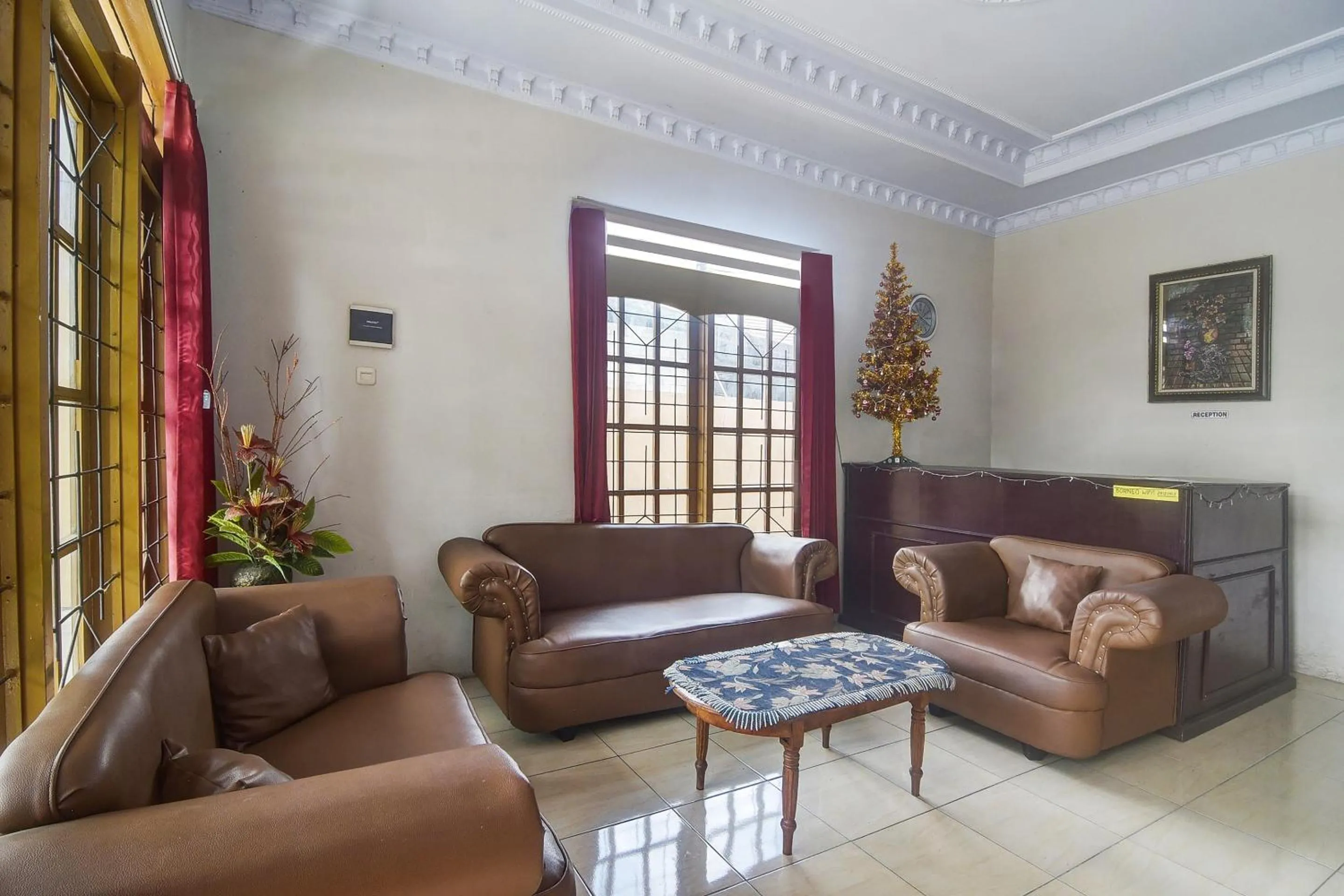 Lobby or reception in Hotel O Borneo