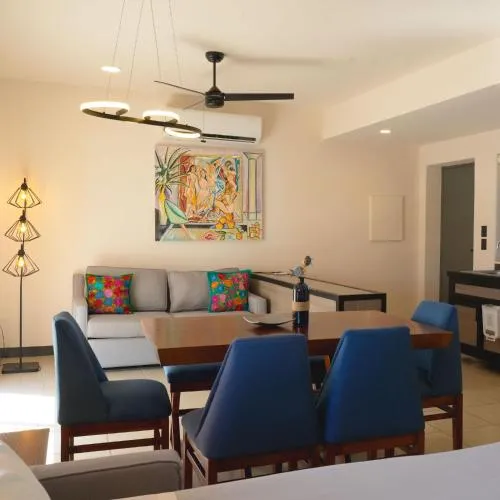 SUITES LOMBOY & PLAZA