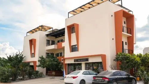 SUITES LOMBOY & PLAZA