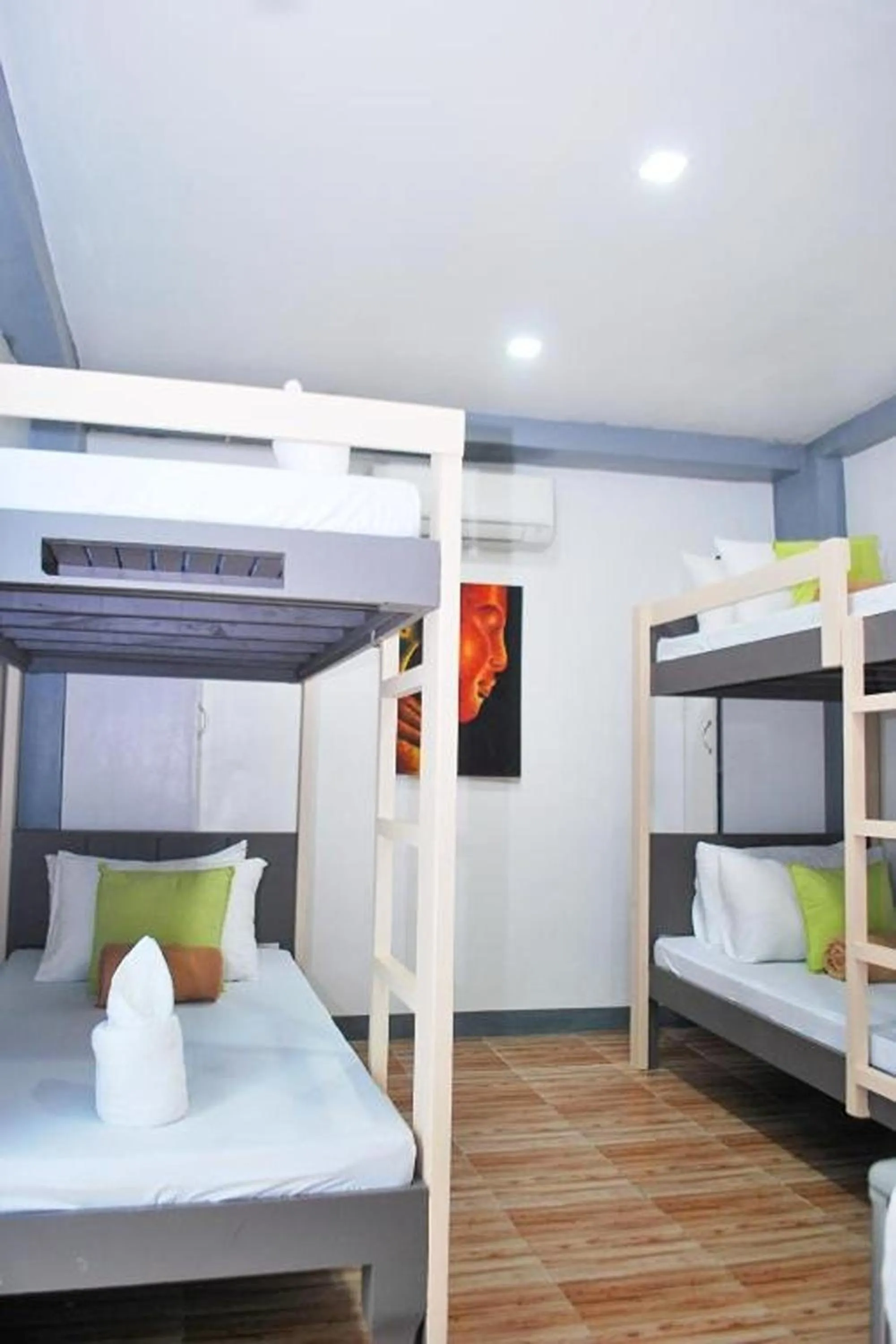 Bedroom, Bed in Woza Inn Boracay