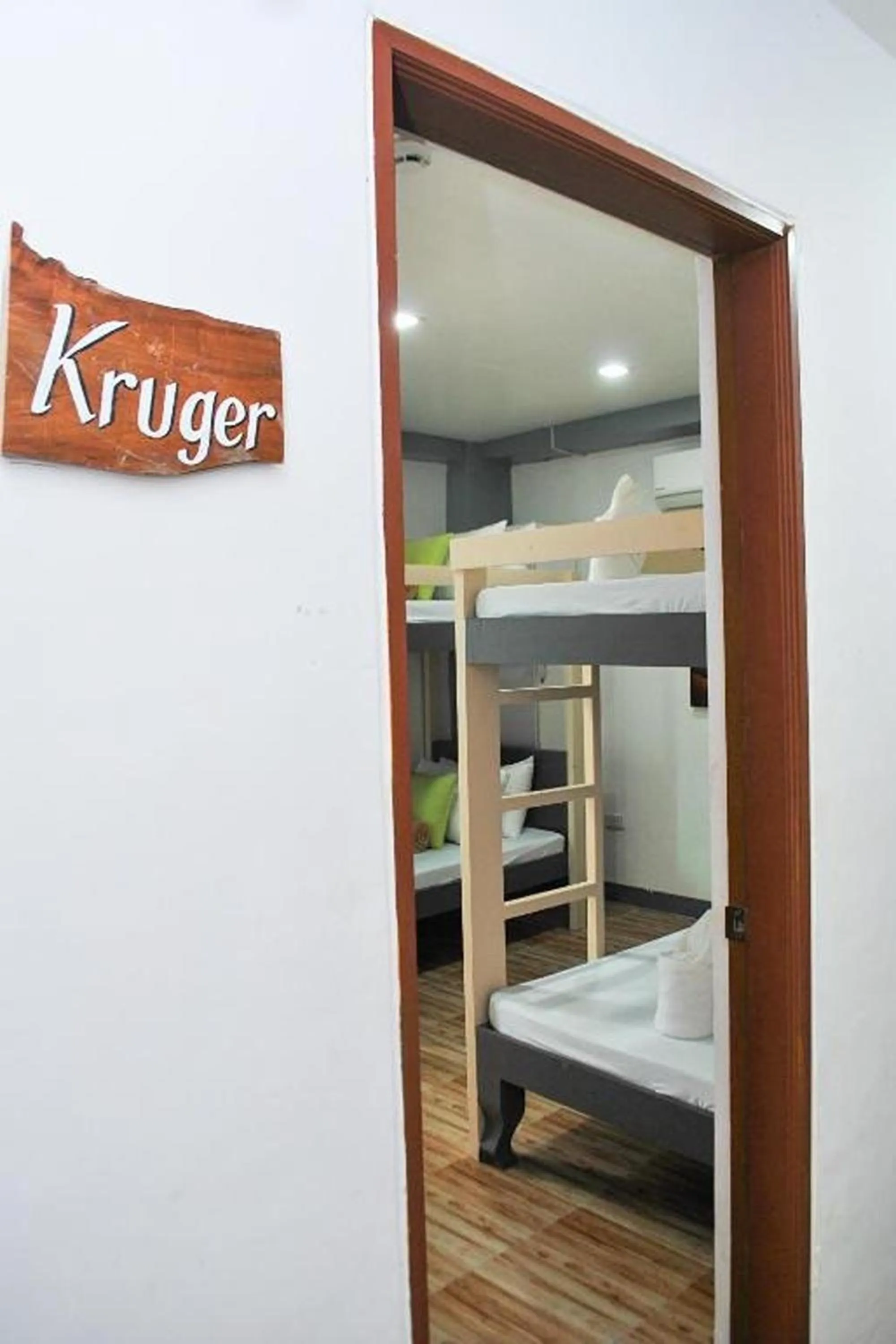 Bed in Woza Inn Boracay