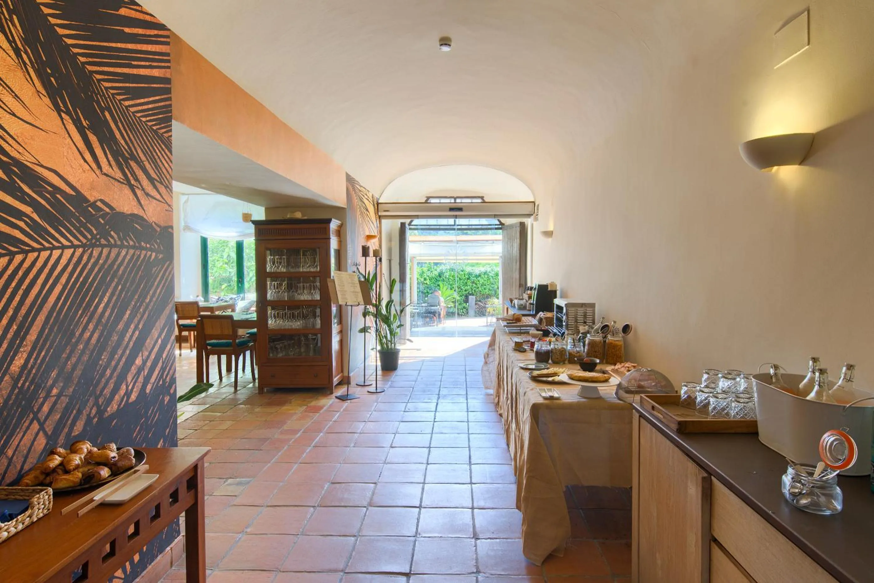 Restaurant/places to eat in Hotel Convent de Begur