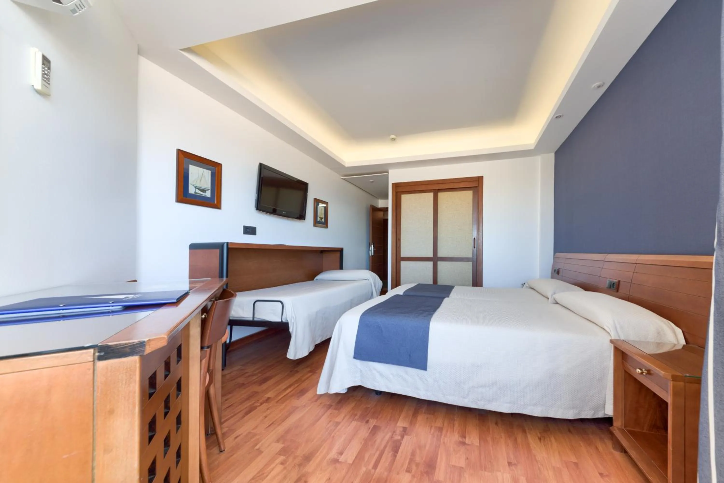 Double or Twin Room with Extra Bed (2 Adults + 1 Child) in Hotel Puerto Bahía & Spa