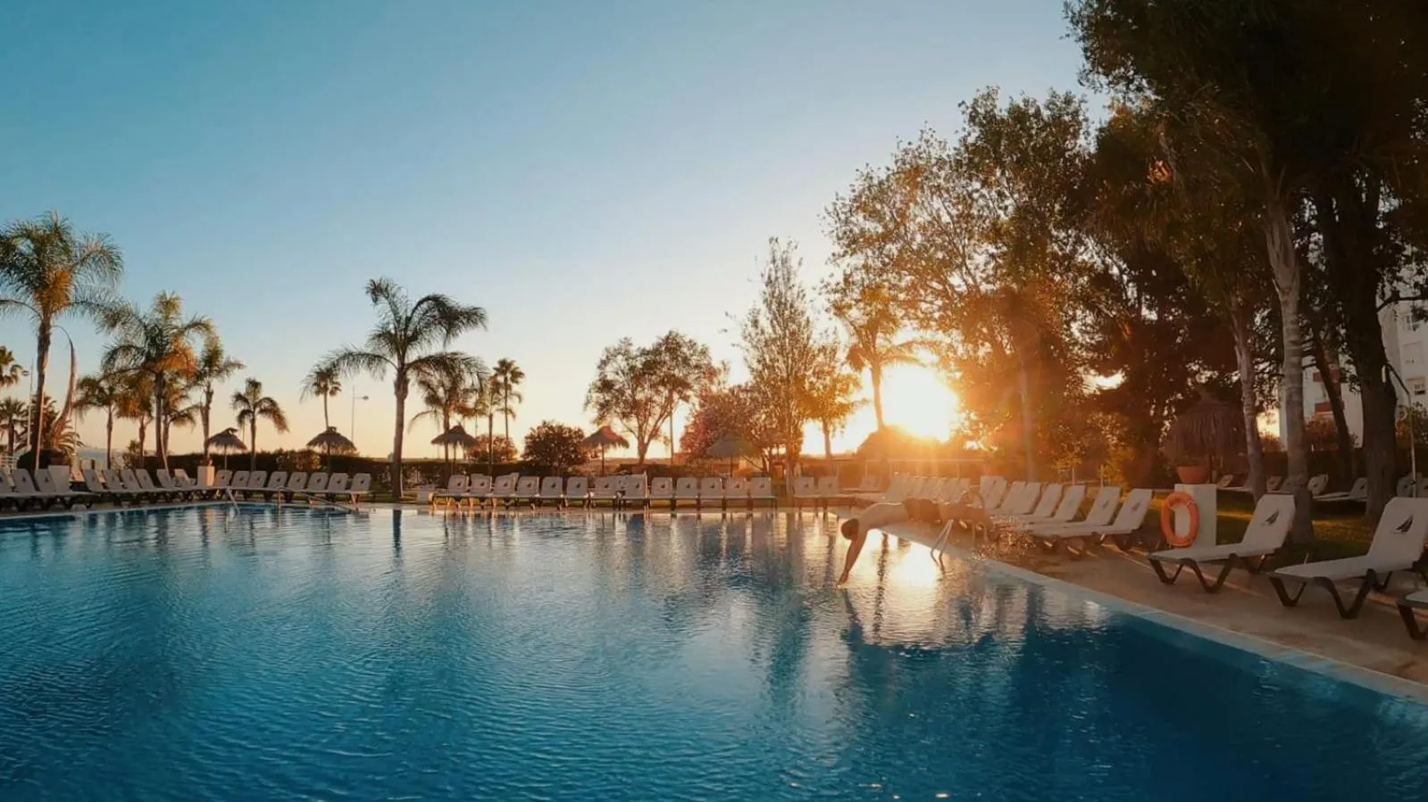 Swimming pool in Hotel Puerto Bahía & Spa