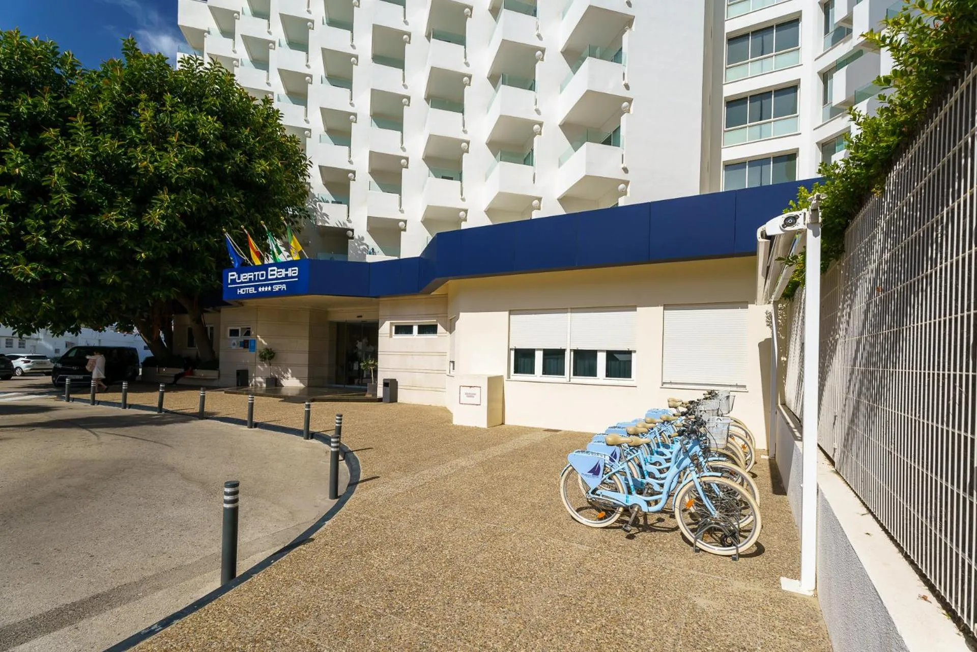 Facade/entrance in Hotel Puerto Bahía & Spa