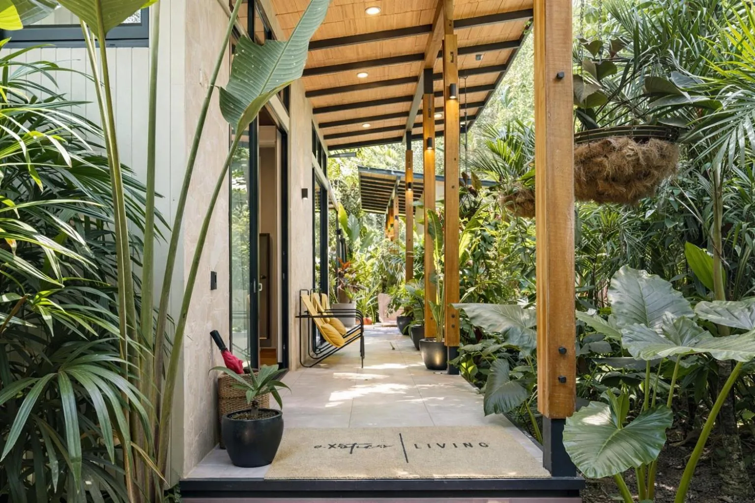 Facade/entrance in Exōtico Beach Hotel