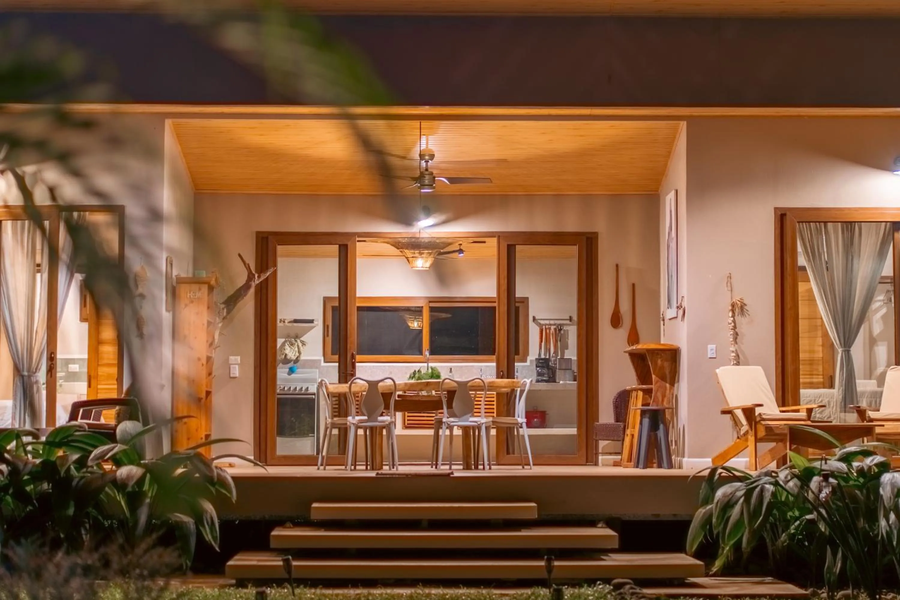 Dining area in Exōtico Beach Hotel
