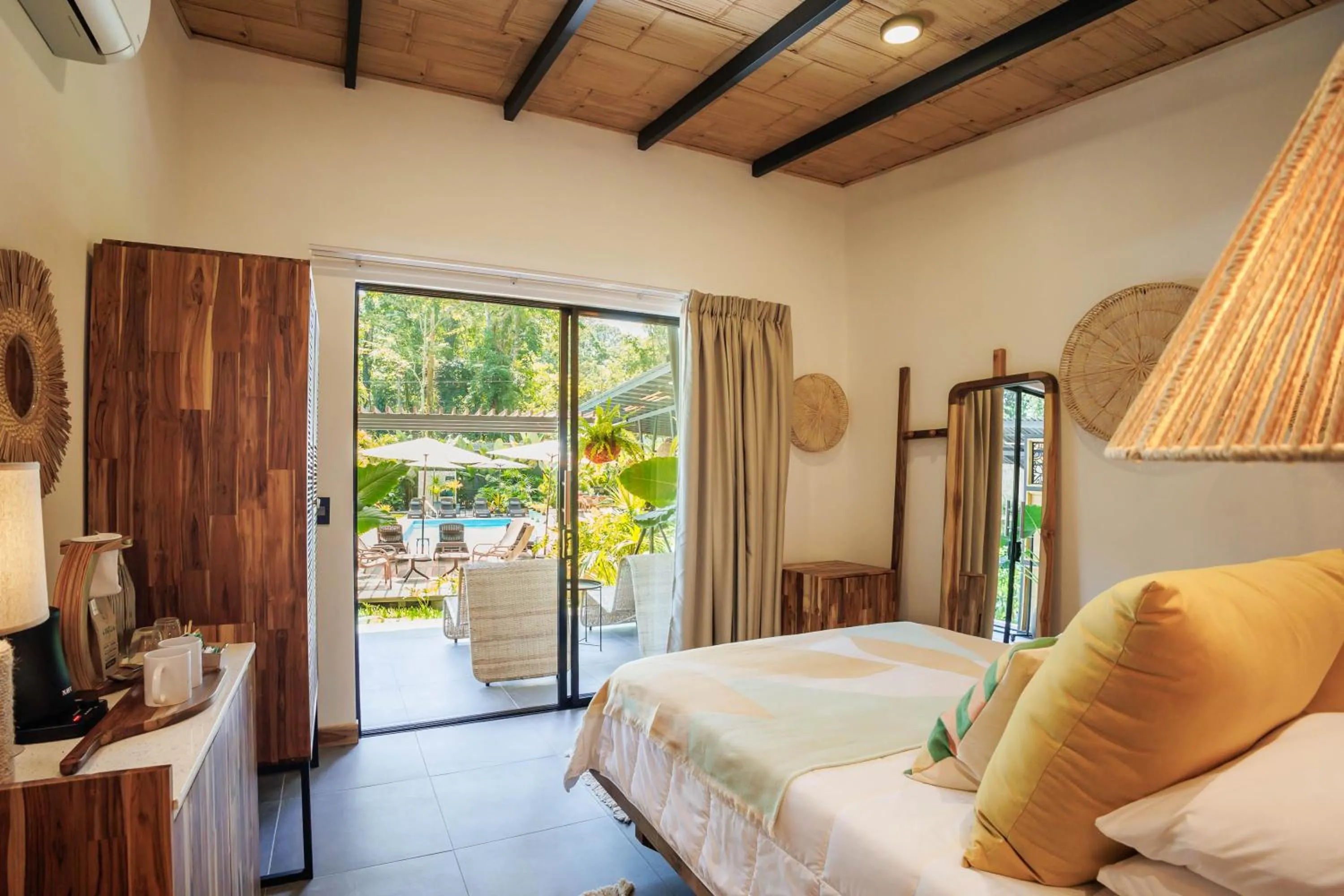 Other, Bed in Exōtico Beach Hotel