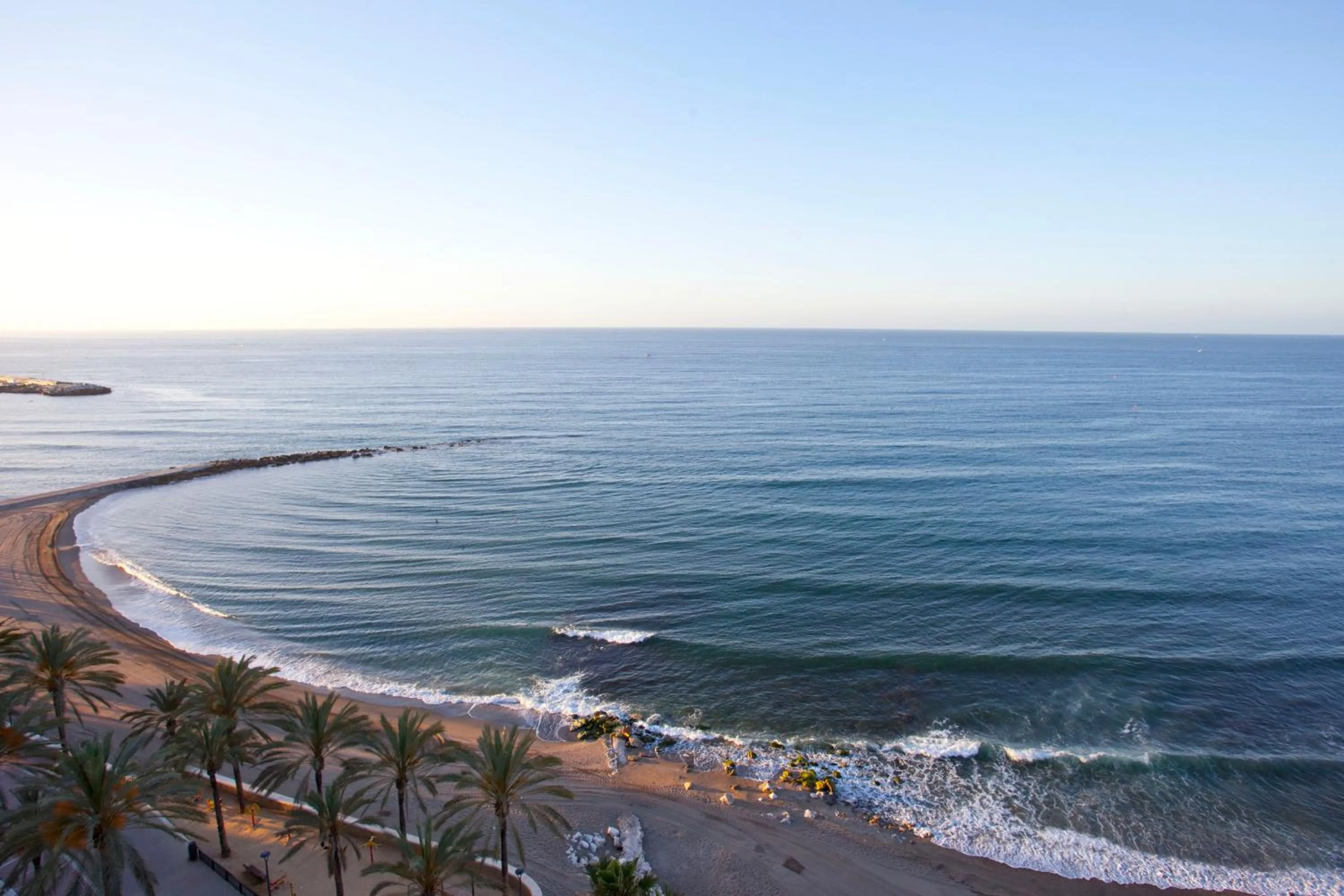 Beach in Ona Princesa Playa