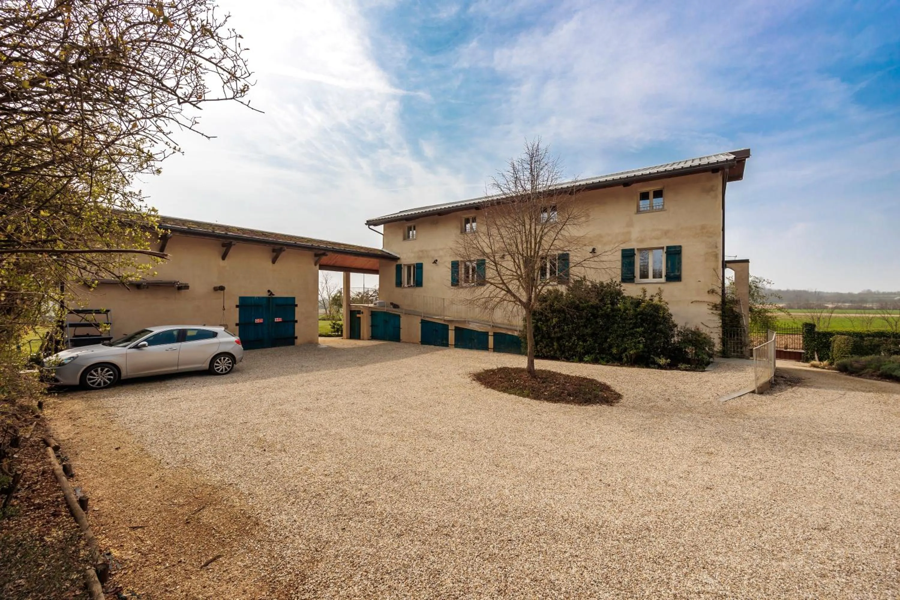 Parking in Florario B&B