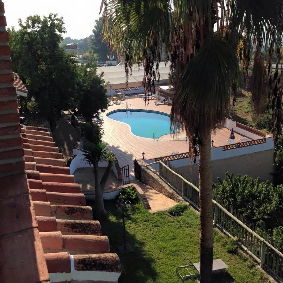 Pool view in Hotel Rural Almazara