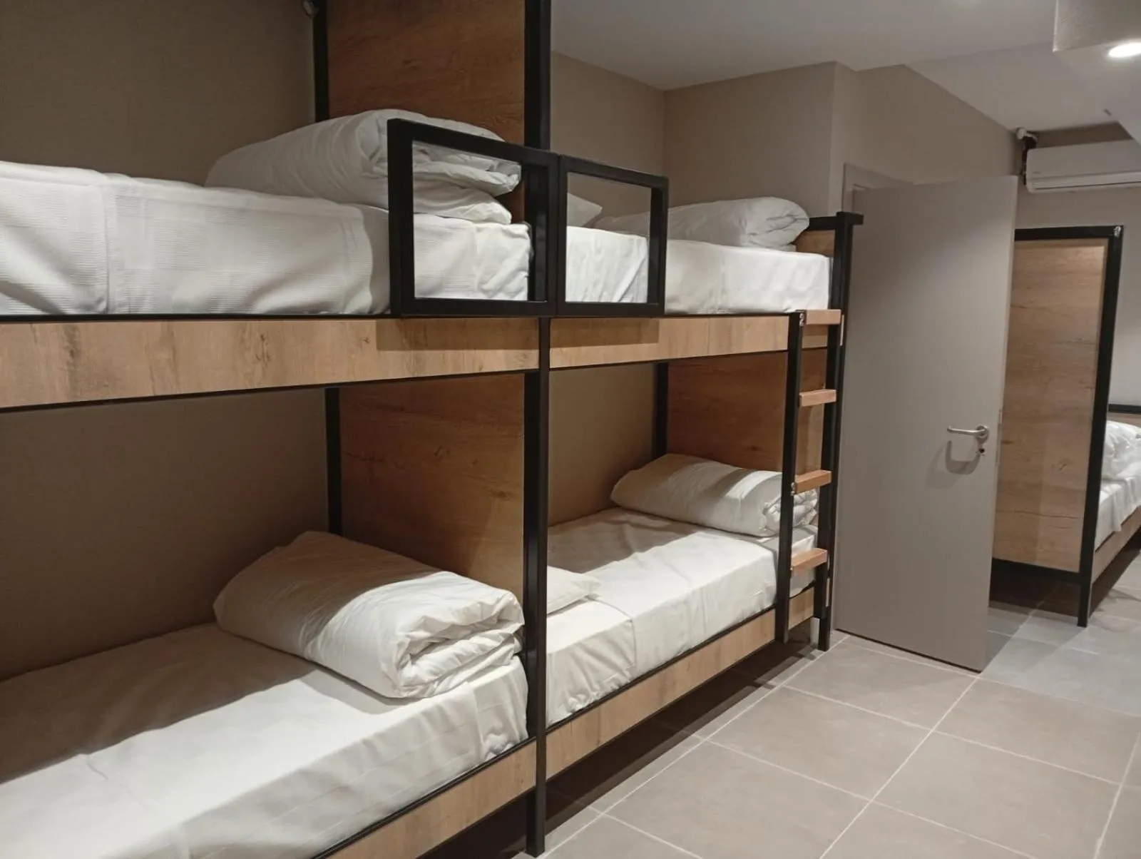 Bed in 21 Rooms Hotel