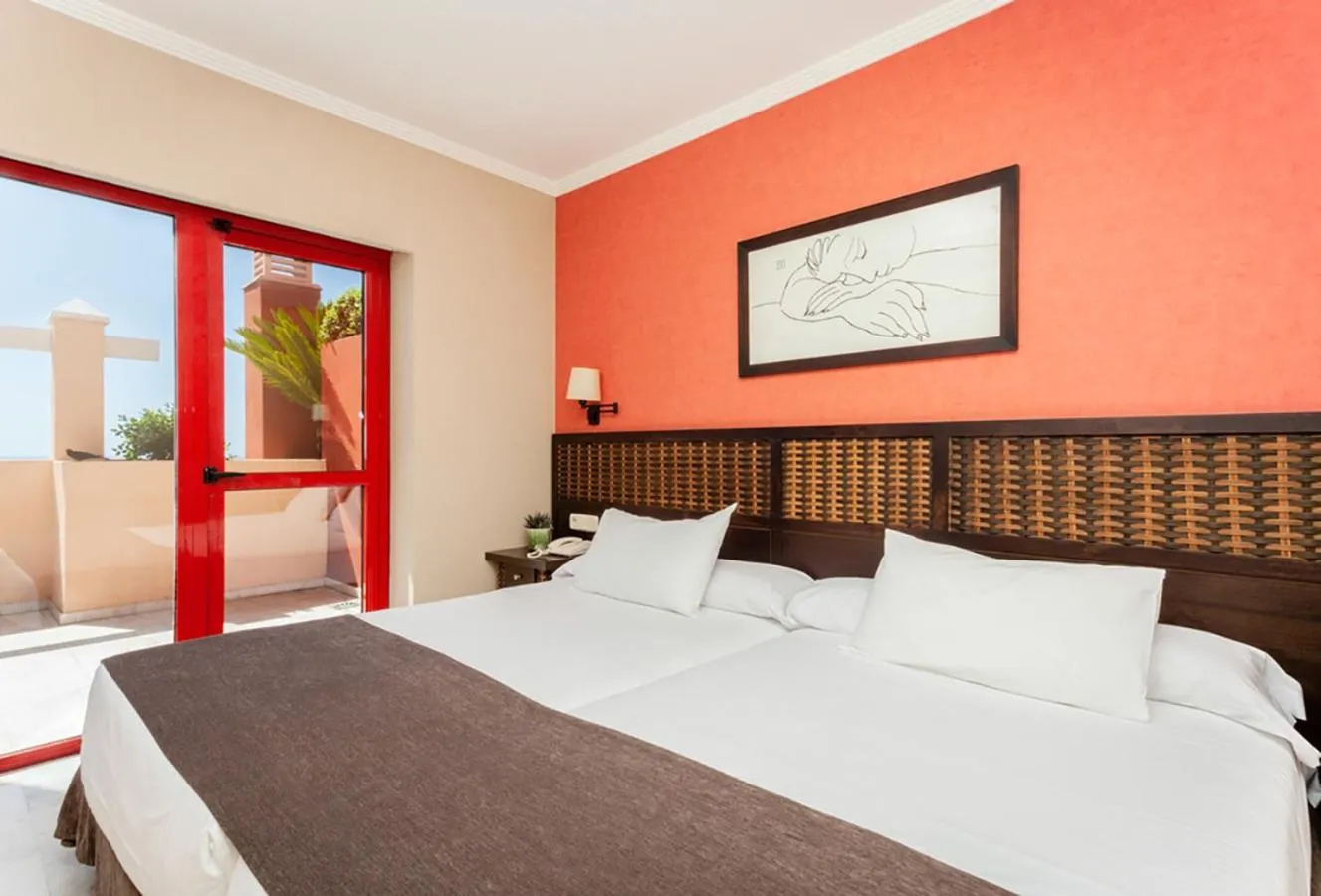 Bedroom, Bed in Holiday Premium Resort