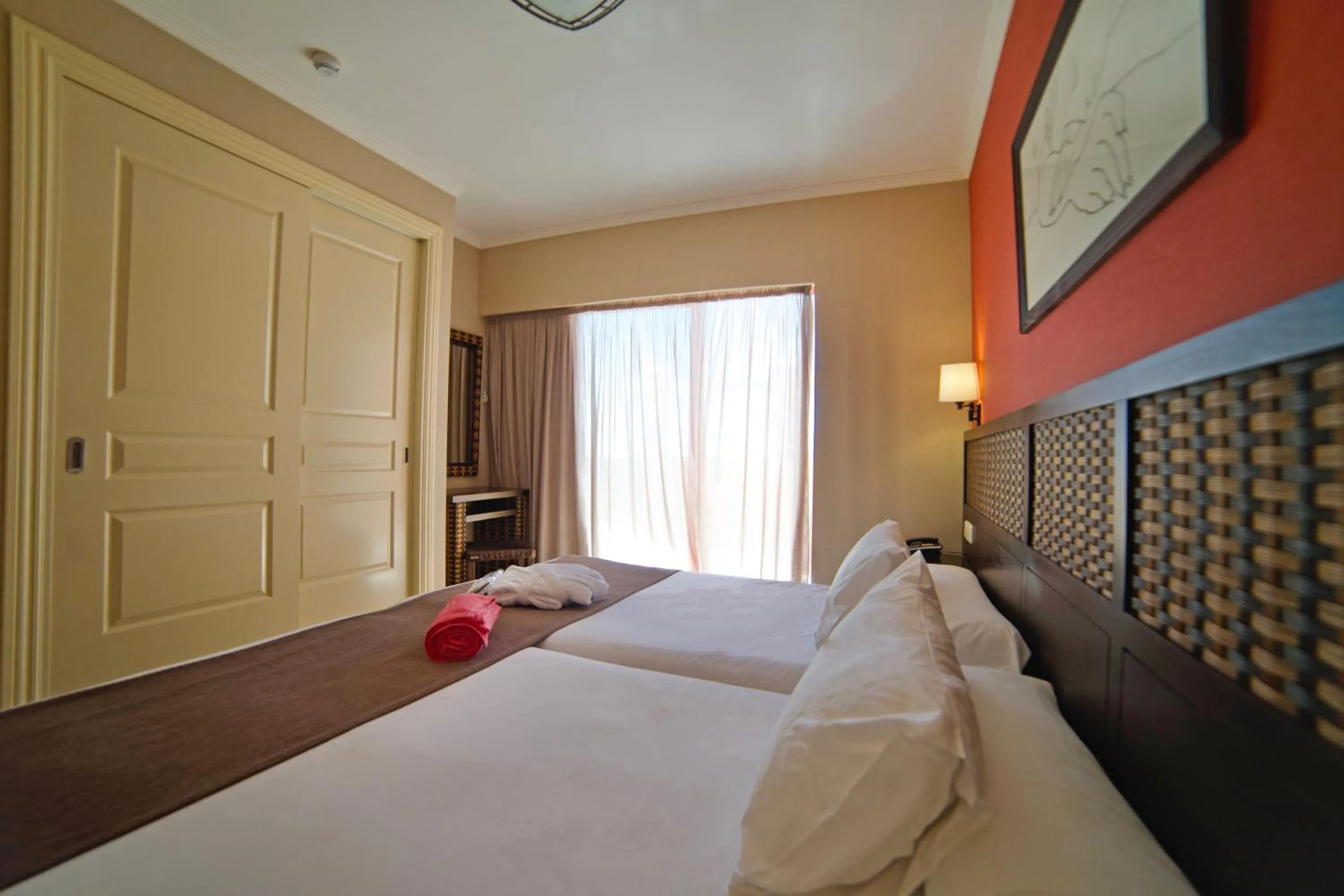Bedroom, Bed in Holiday Premium Resort