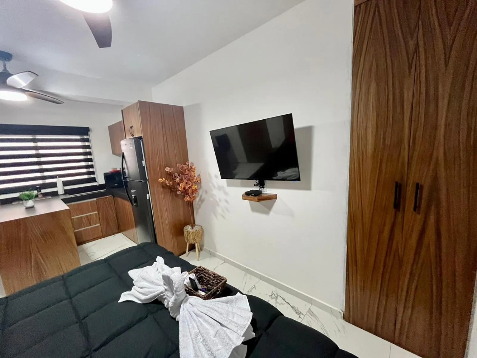 Photo of the whole room in AHAU Playa