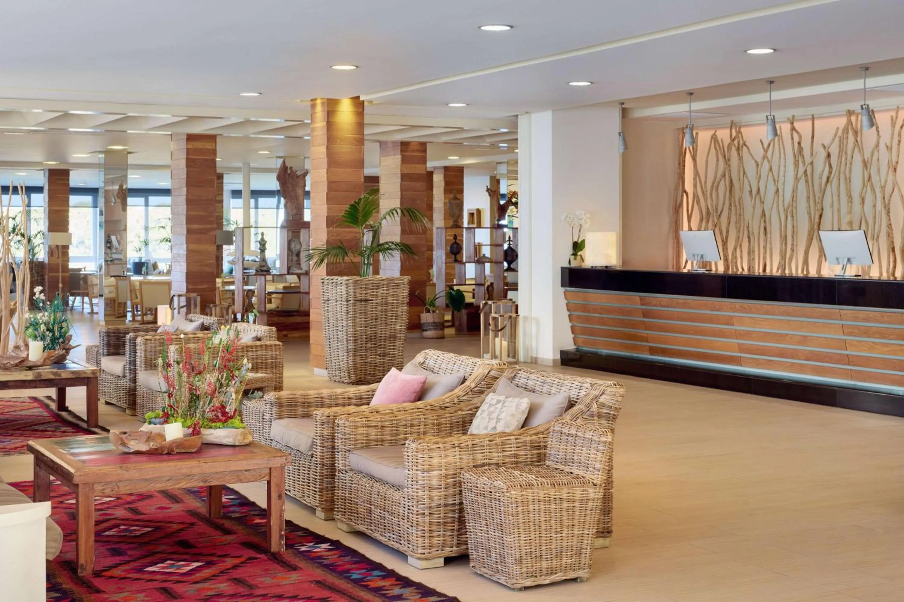 Property building in Meliá Cala Galdana