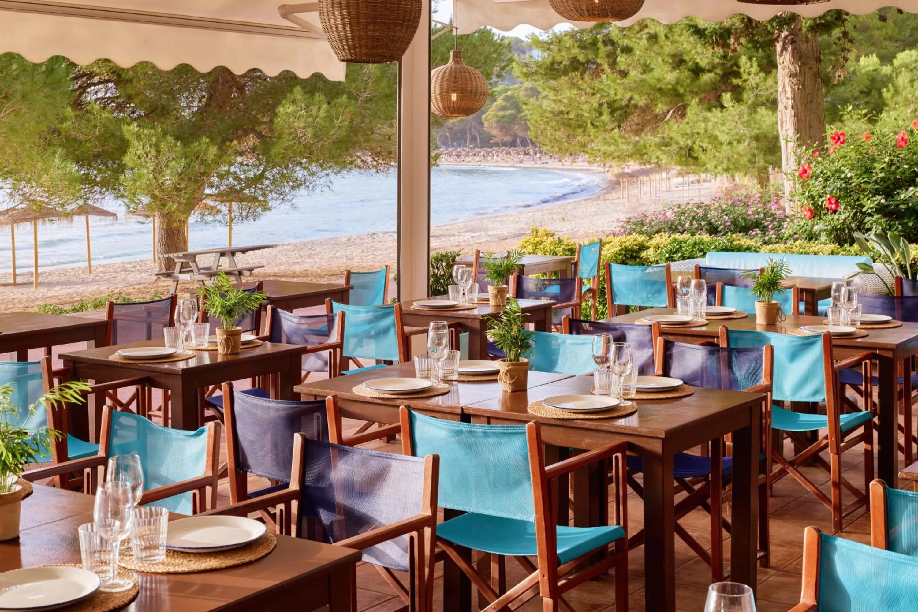 Restaurant/places to eat in Meliá Cala Galdana