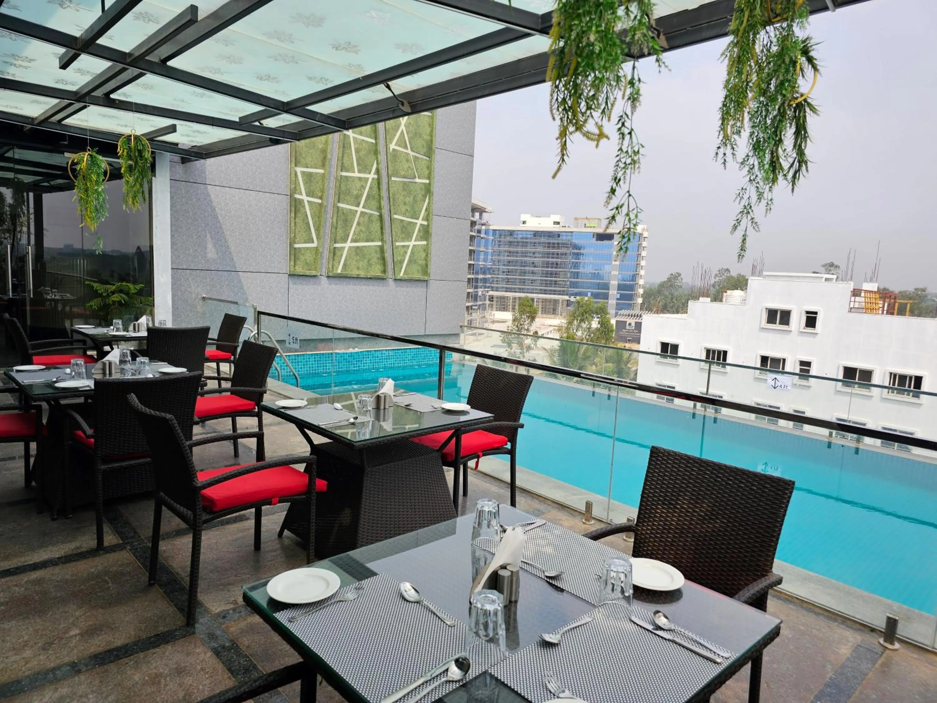Swimming pool in Quality Inn Rockwell Grand, Bangalore