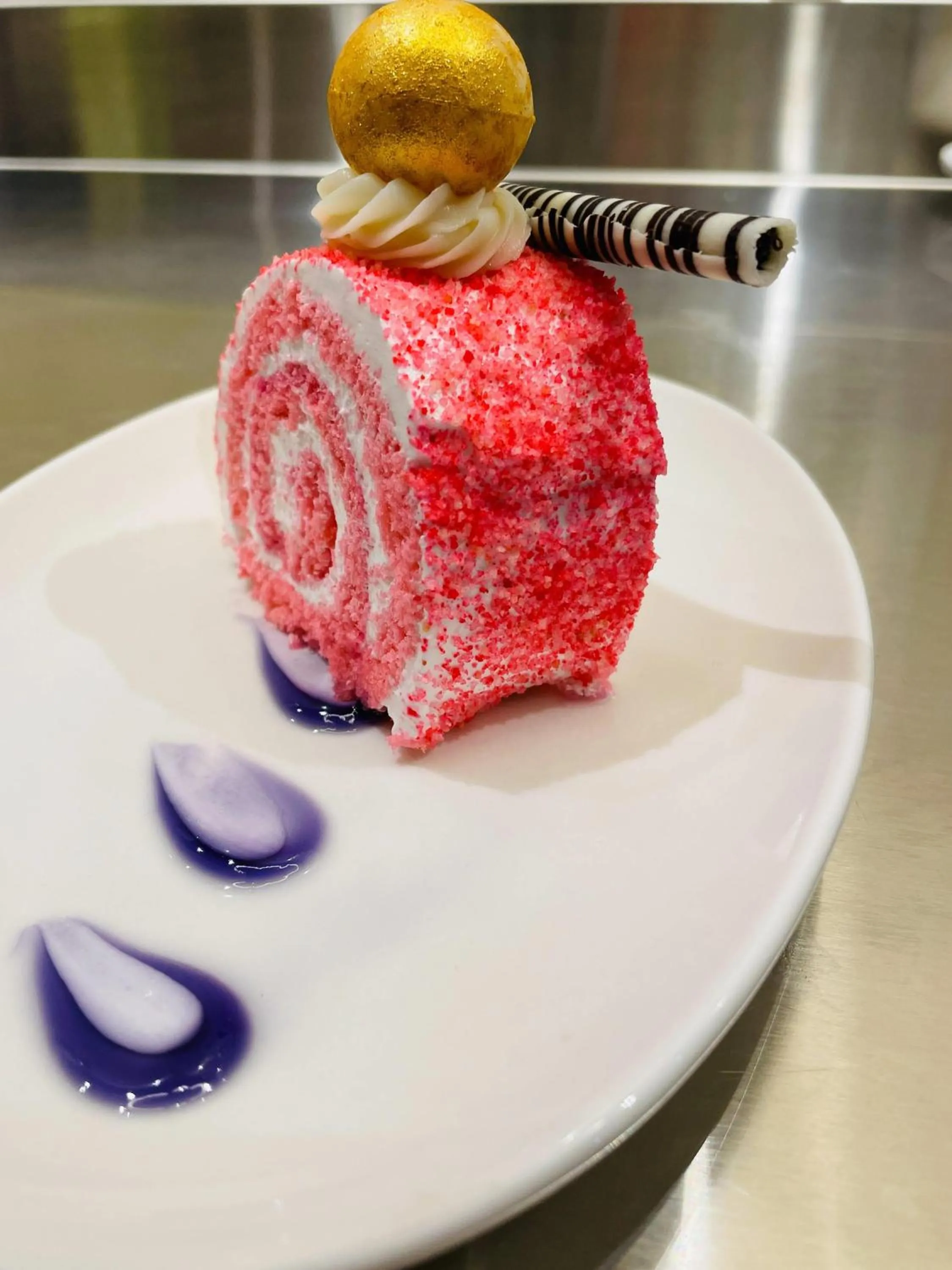 Restaurant/places to eat in Quality Inn Rockwell Grand, Bangalore