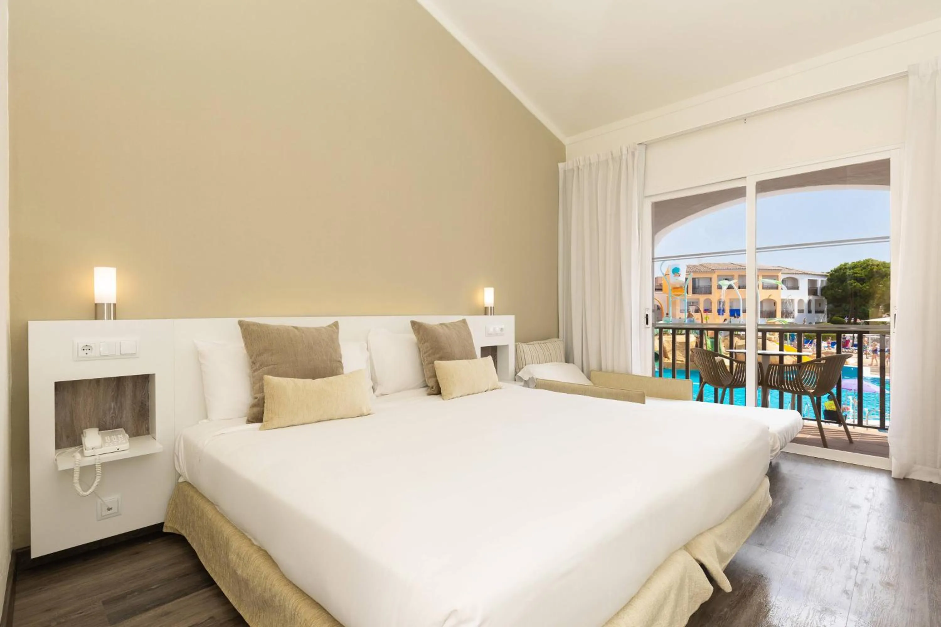 Property building, Bed in SOL Falcó Menorca