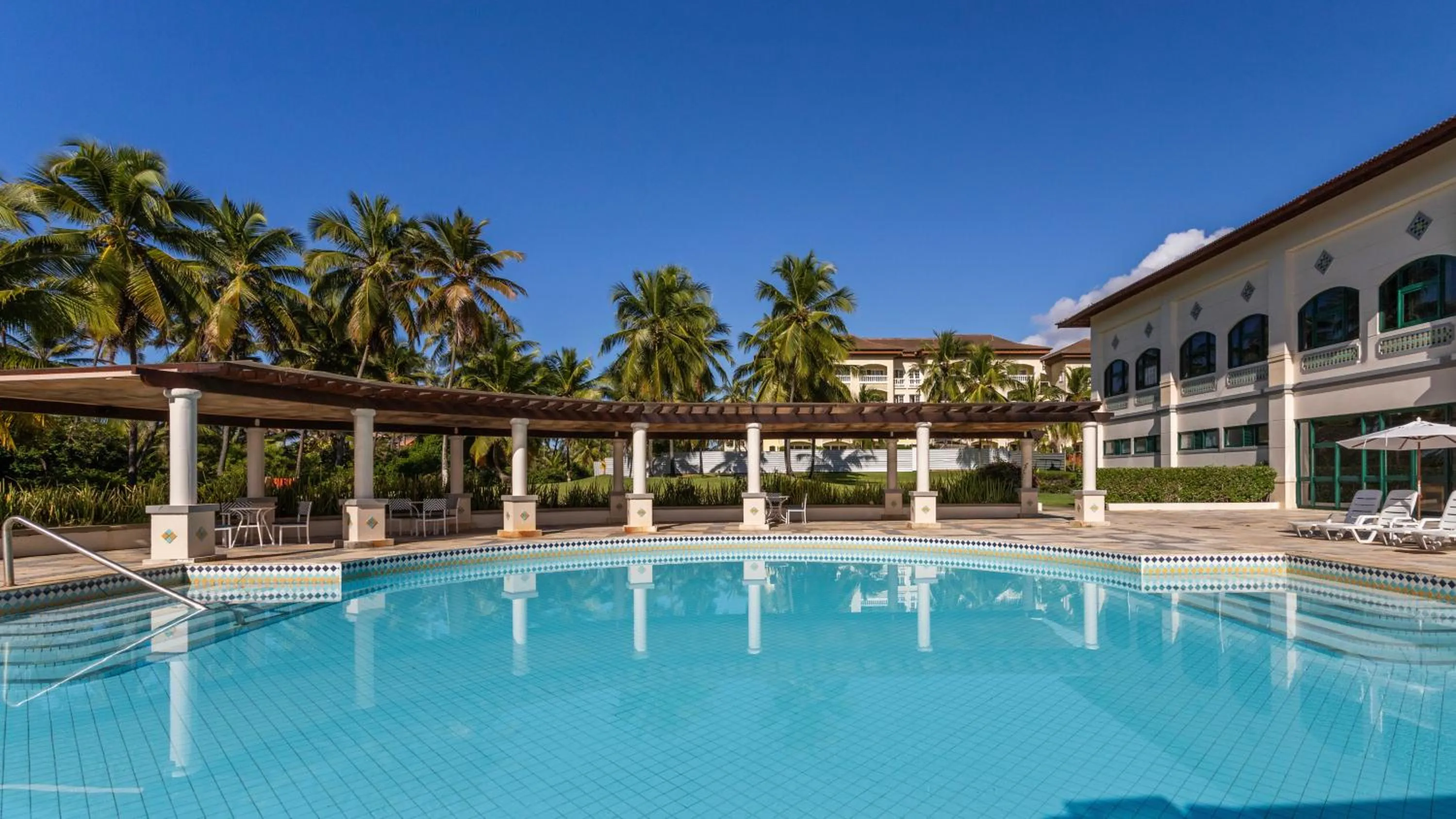 Swimming pool in Sauipe Resorts Ala Mar - All Inclusive