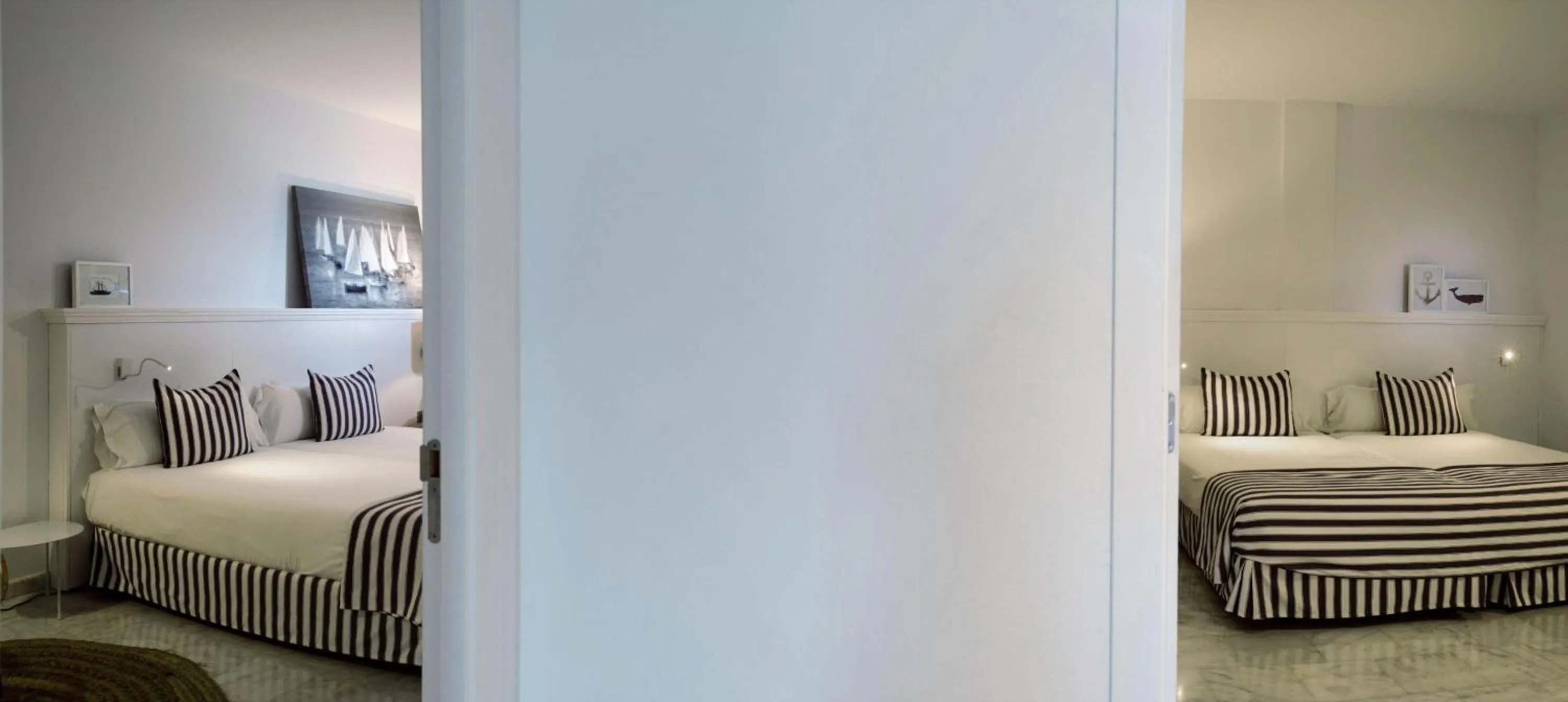 Photo of the whole room, Bed in Marina Suites Gran Canaria