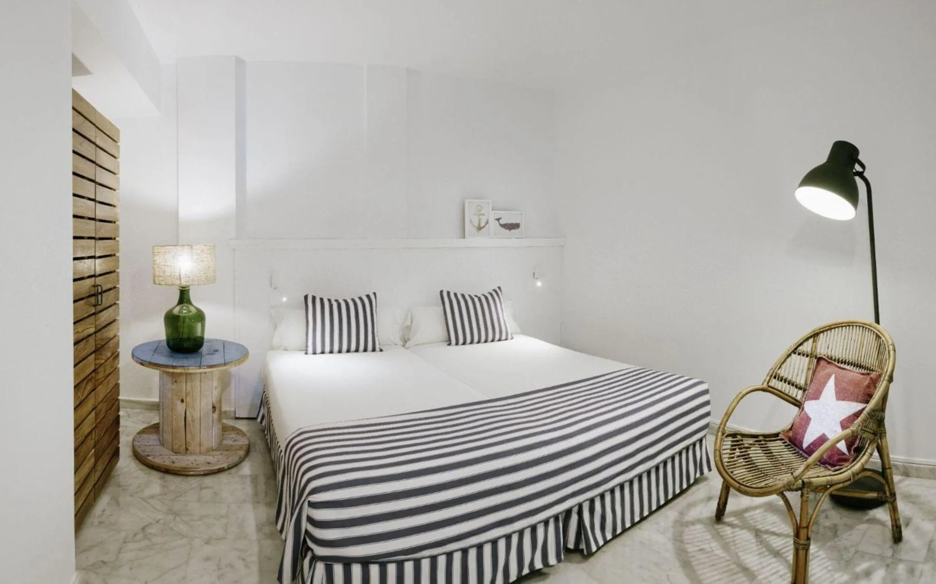 Photo of the whole room, Bed in Marina Suites Gran Canaria