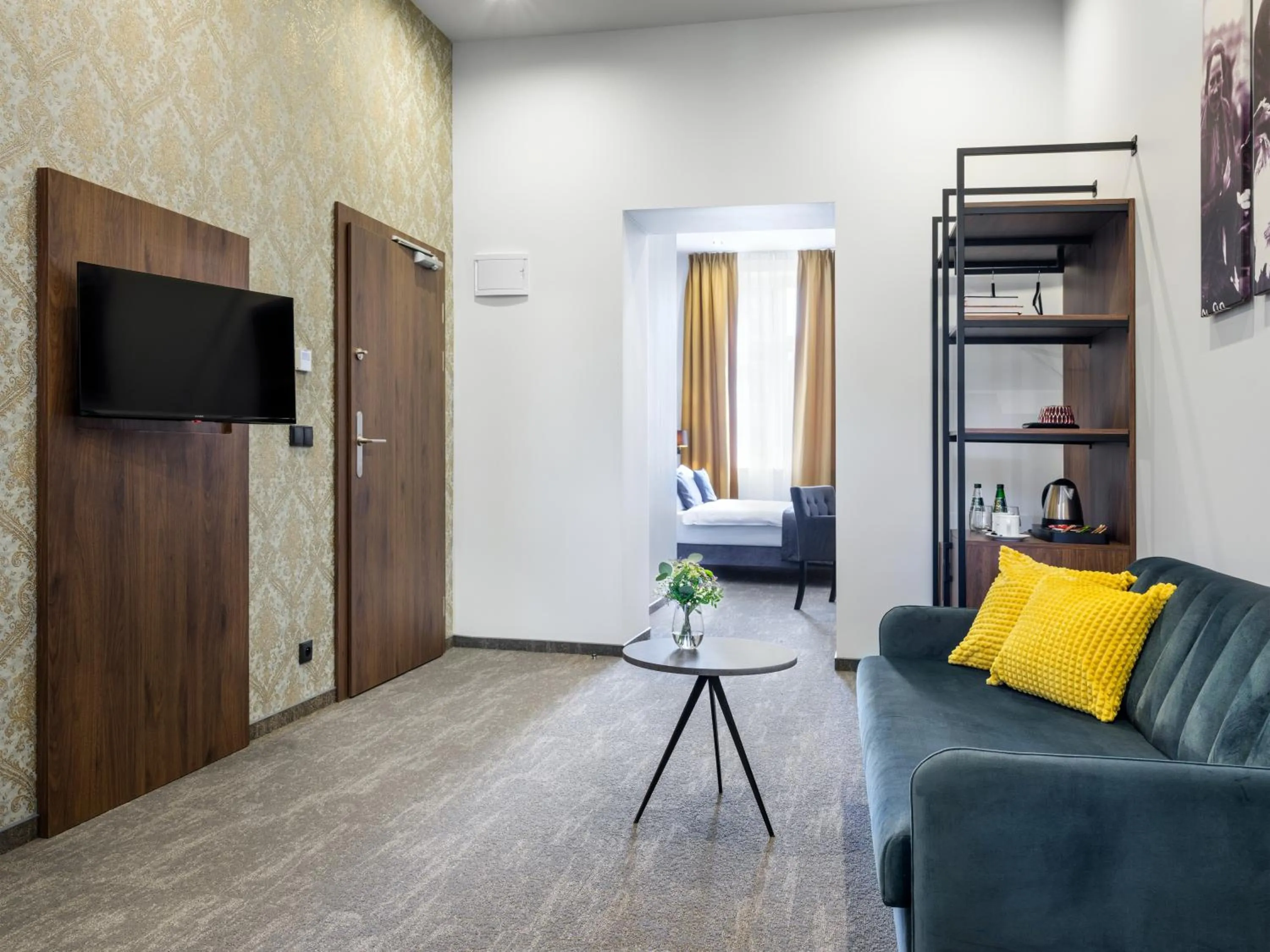 TV and multimedia in Old Market Residence