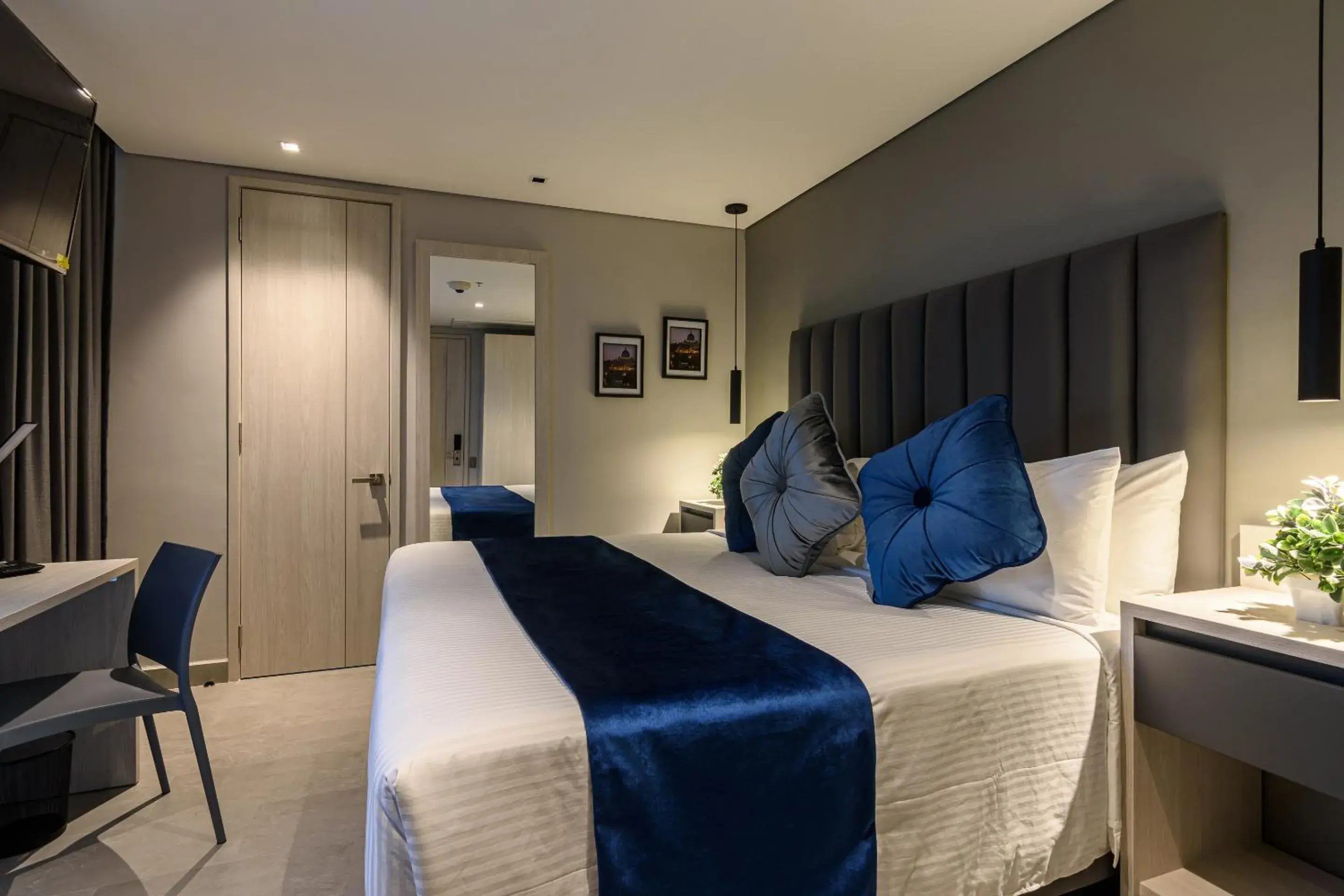 Double Room in 4 Sur Hotel Double Room in 4 Sur Hotel