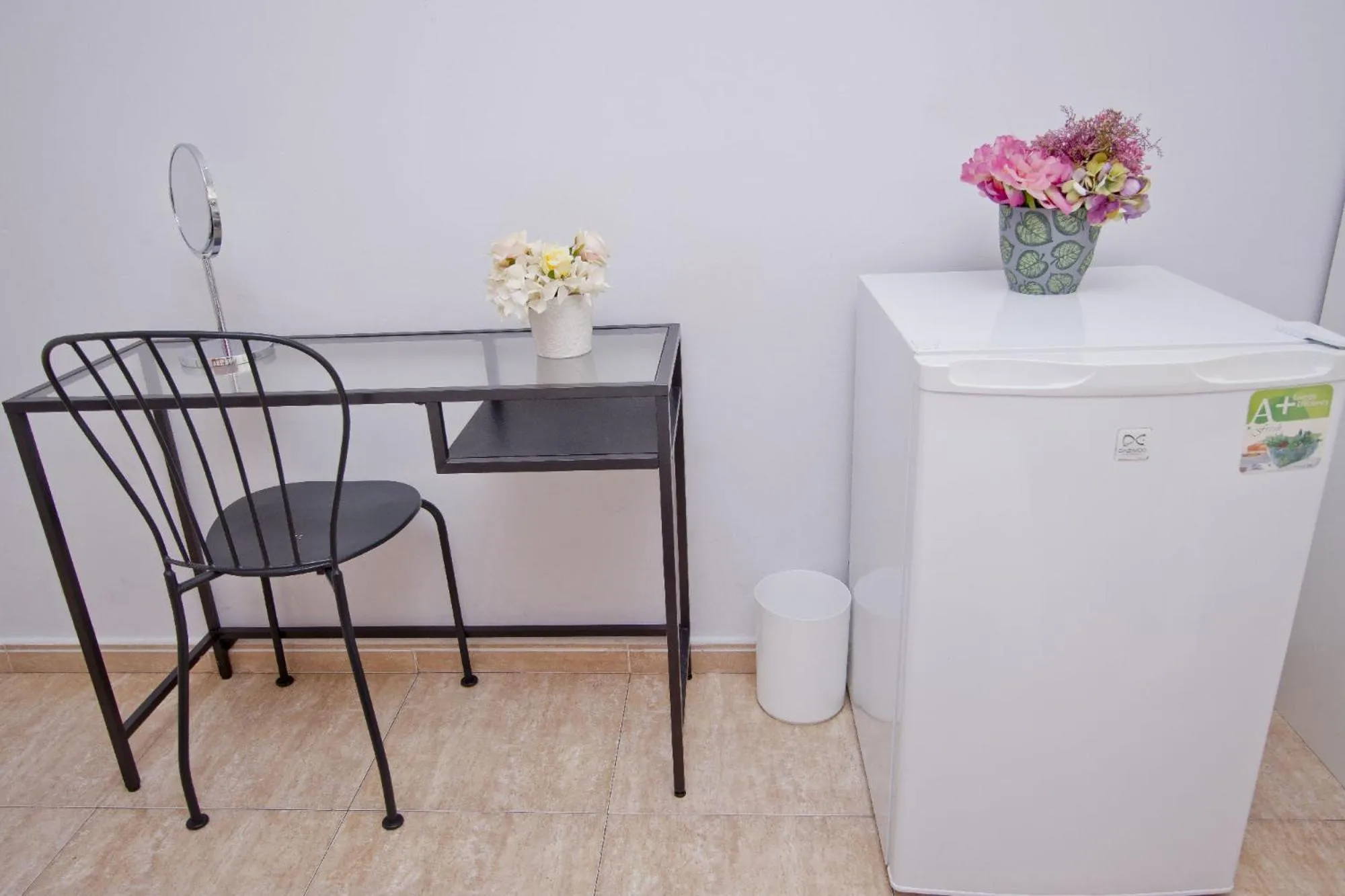 Barcelona City North Hostal